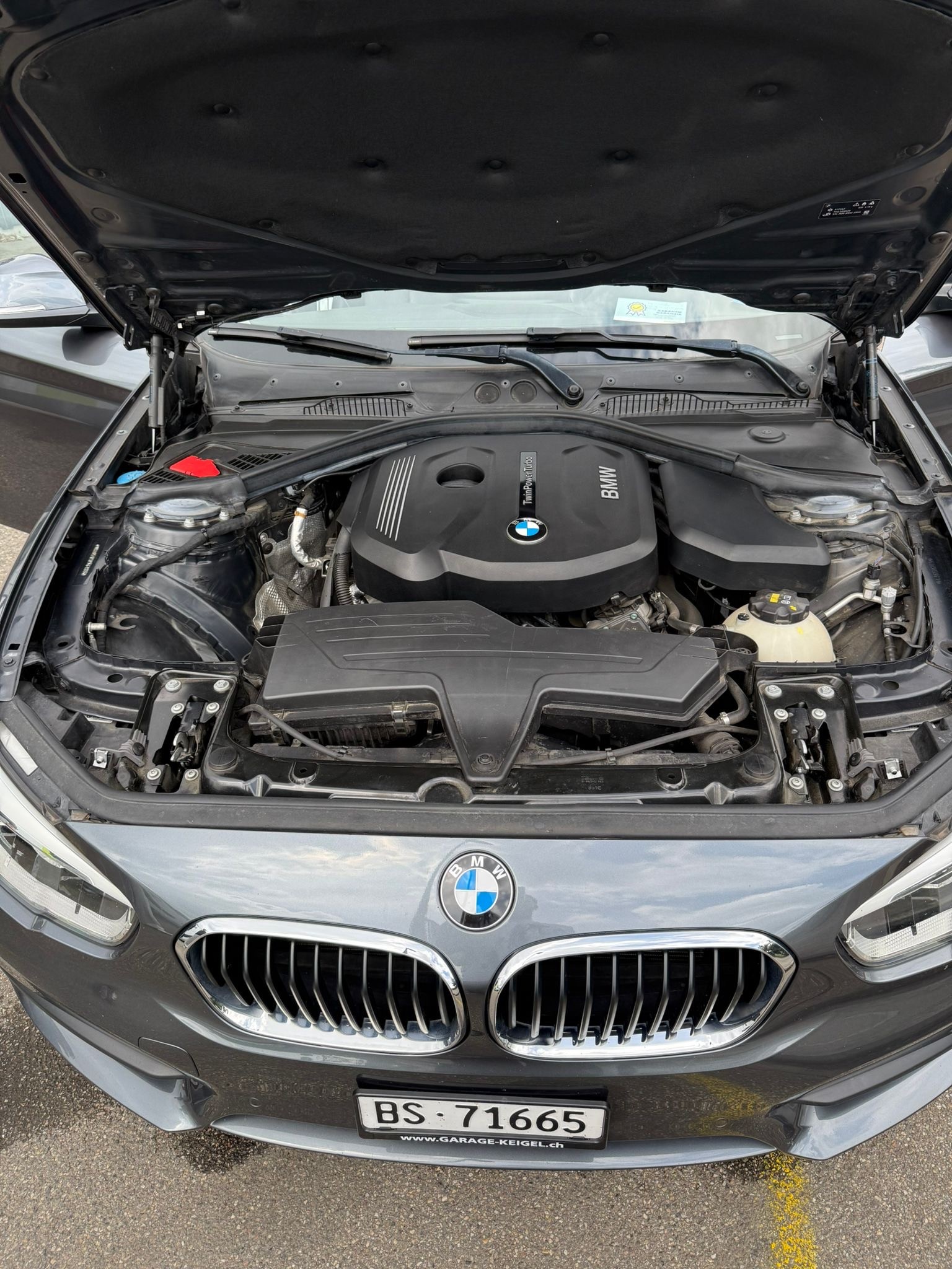 BMW 118i-image-7