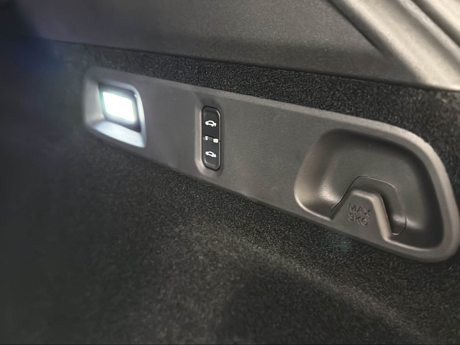 ZEEKR 7X Privilege AWD-image-16