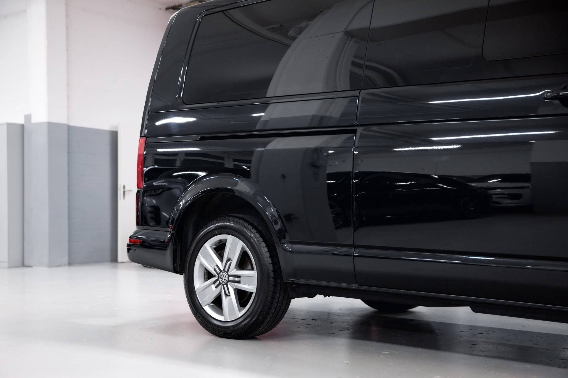 VW T6.1 Caravelle 2.0 TDI Comfortline DSG 4m 9 Plätzer-image-10