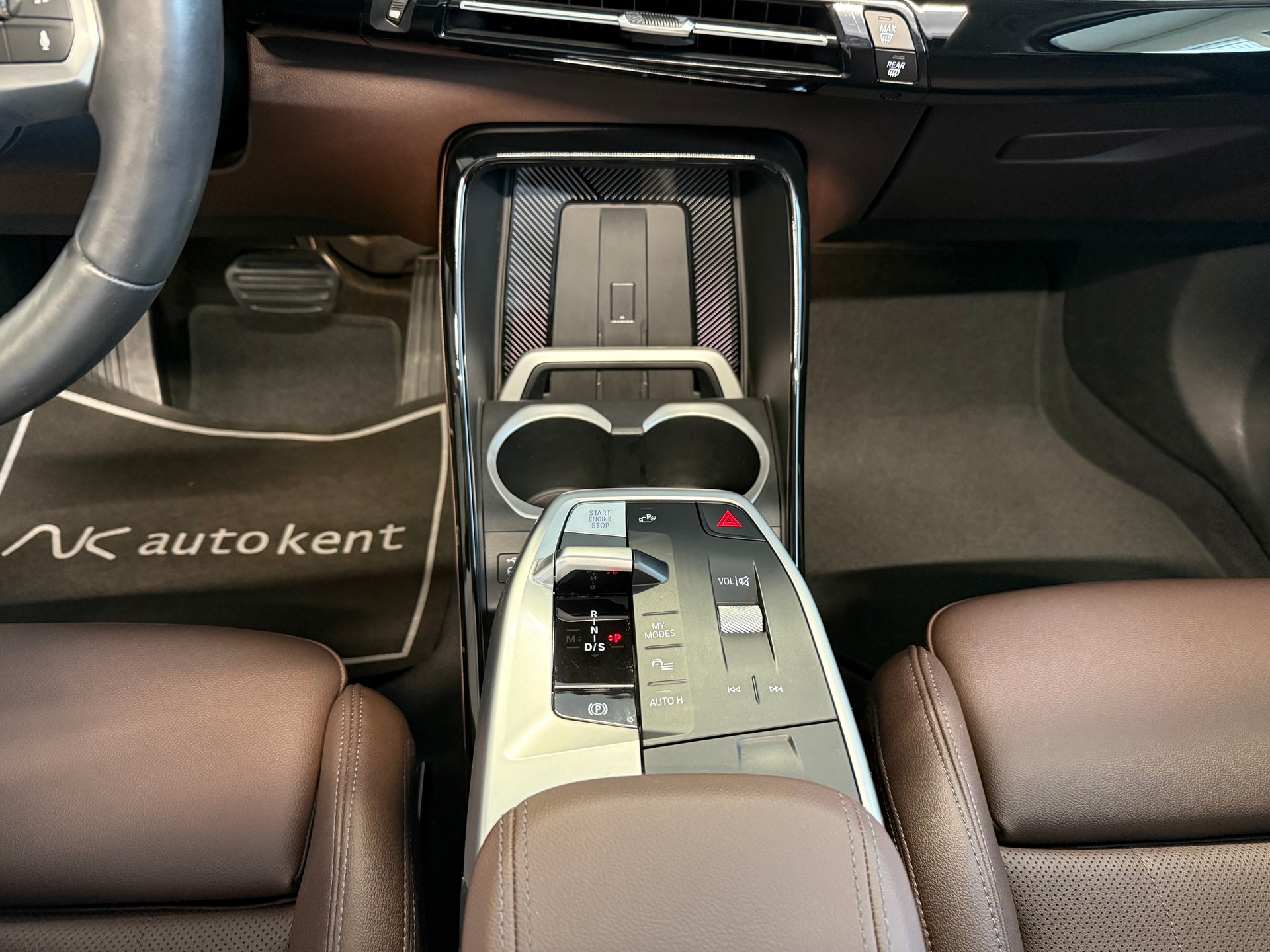 BMW X1 xDrive 25e xLine-image-12