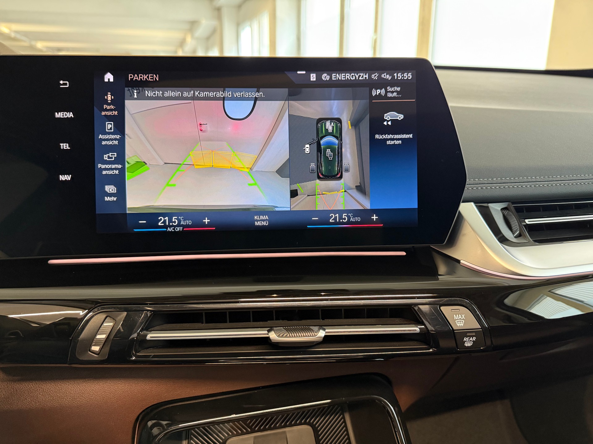 BMW X1 xDrive 25e xLine-image-11