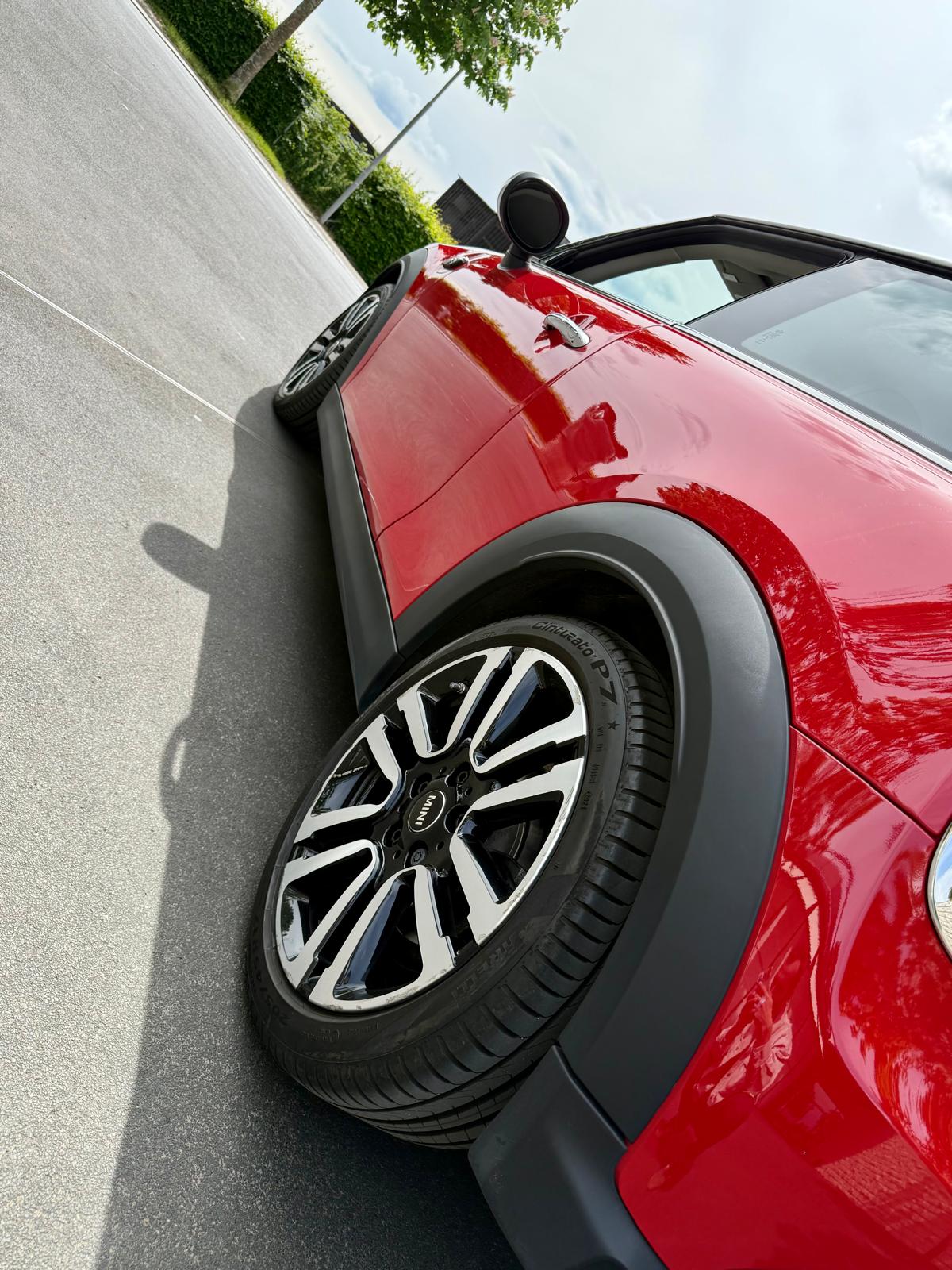 MINI 2.0i Cooper S-image-8