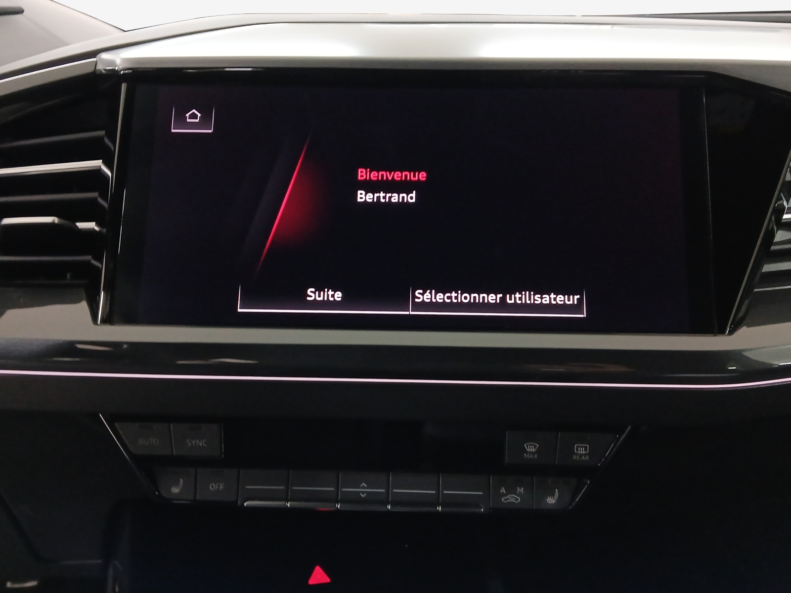 AUDI Q4 Sportback e-tron 40-image-10