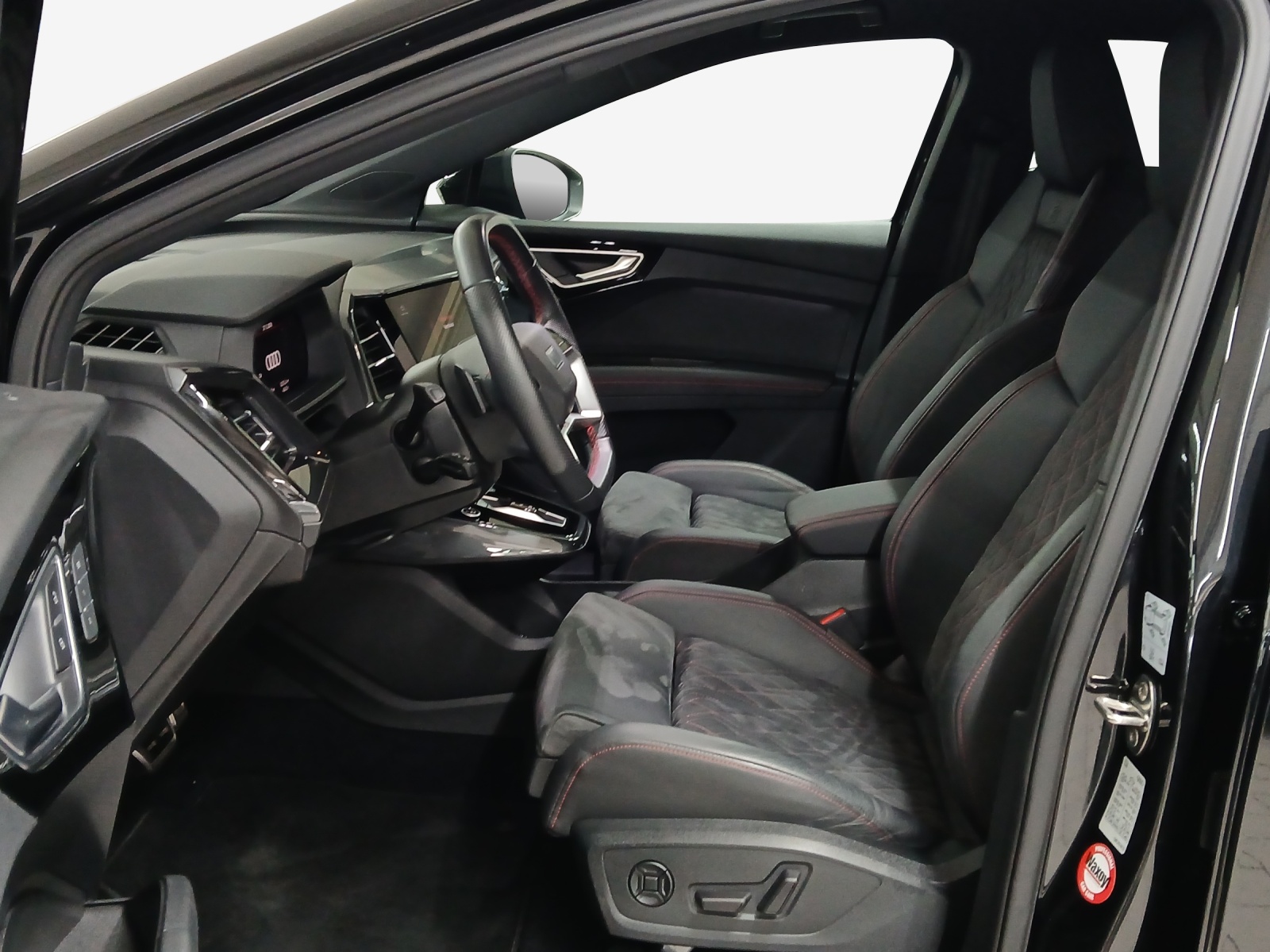 AUDI Q4 Sportback e-tron 40-image-7