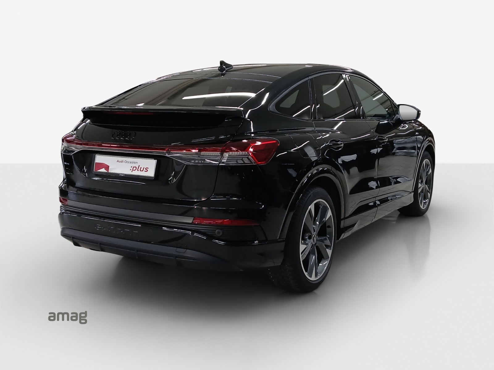 AUDI Q4 Sportback e-tron 40-image-4