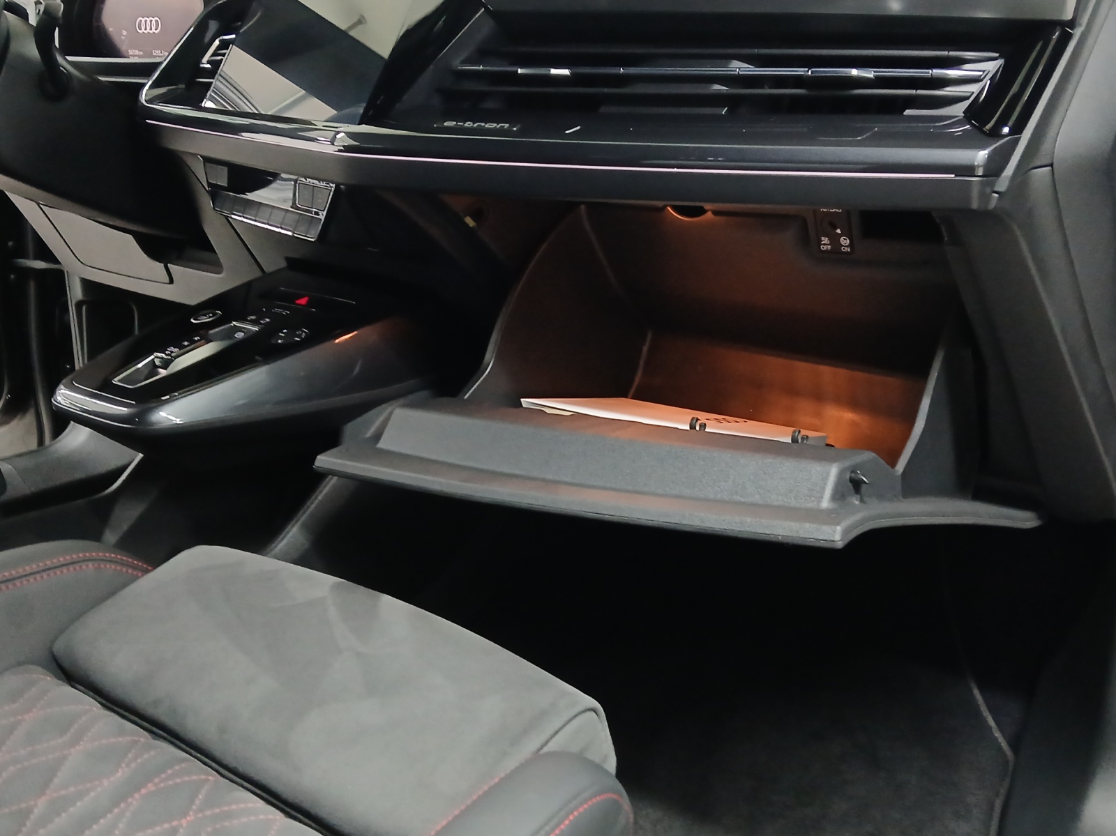 AUDI Q4 Sportback e-tron 40-image-15
