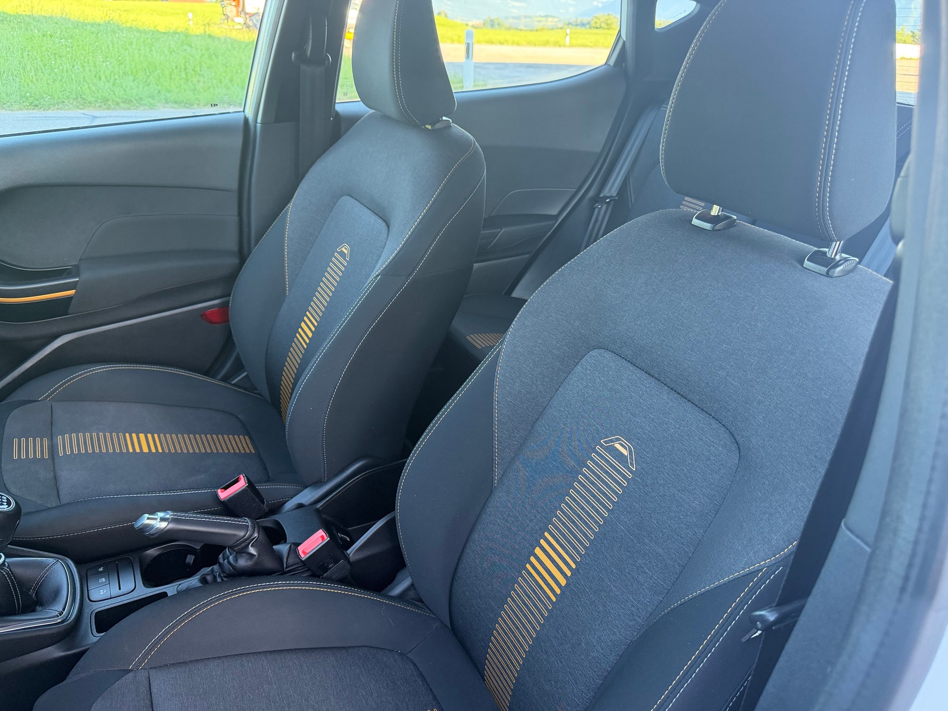 FORD Fiesta 1.0 SCTi Active-image-9