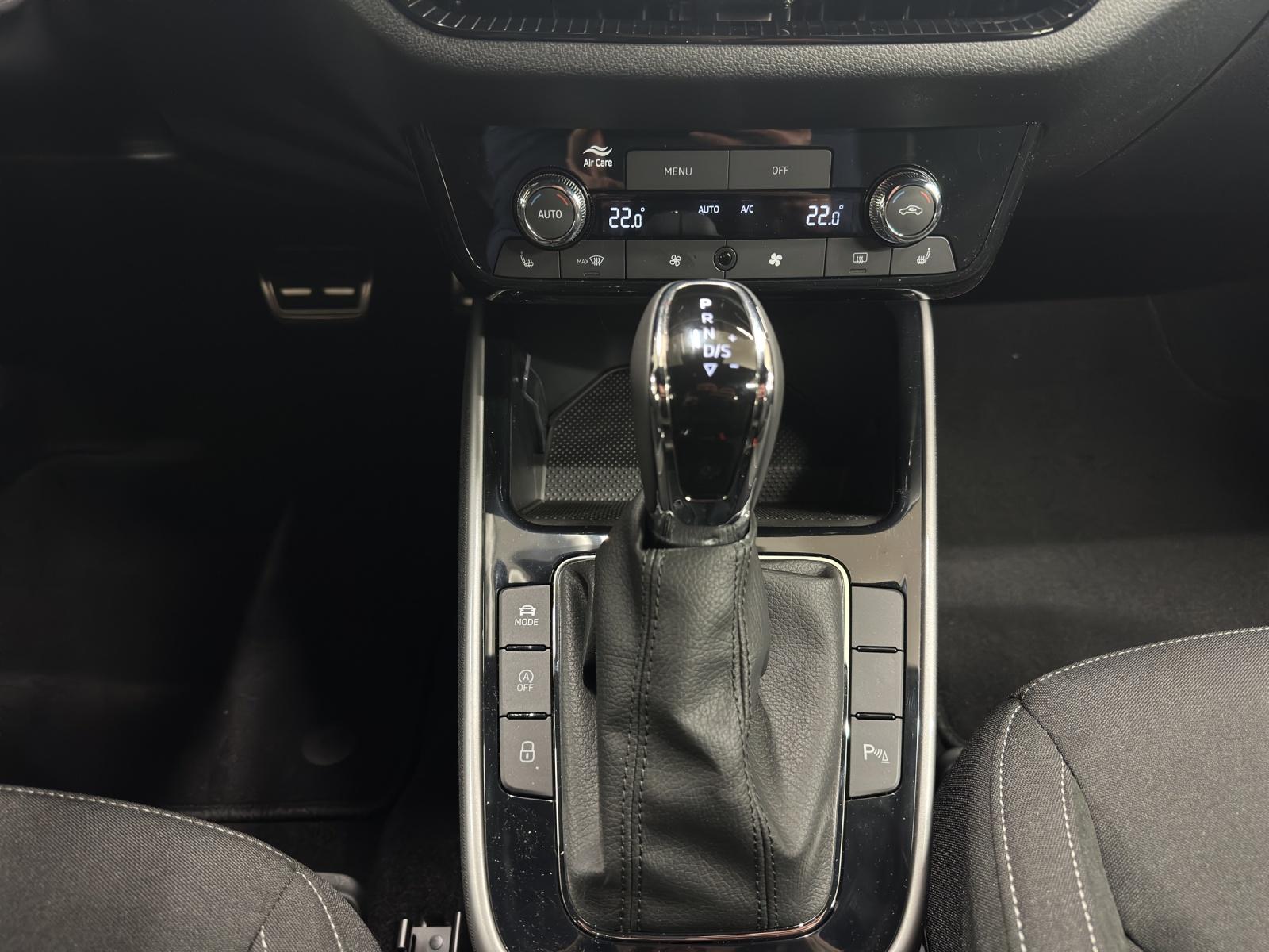 SKODA Fabia 1.5 TSI Monte Carlo DSG-image-11