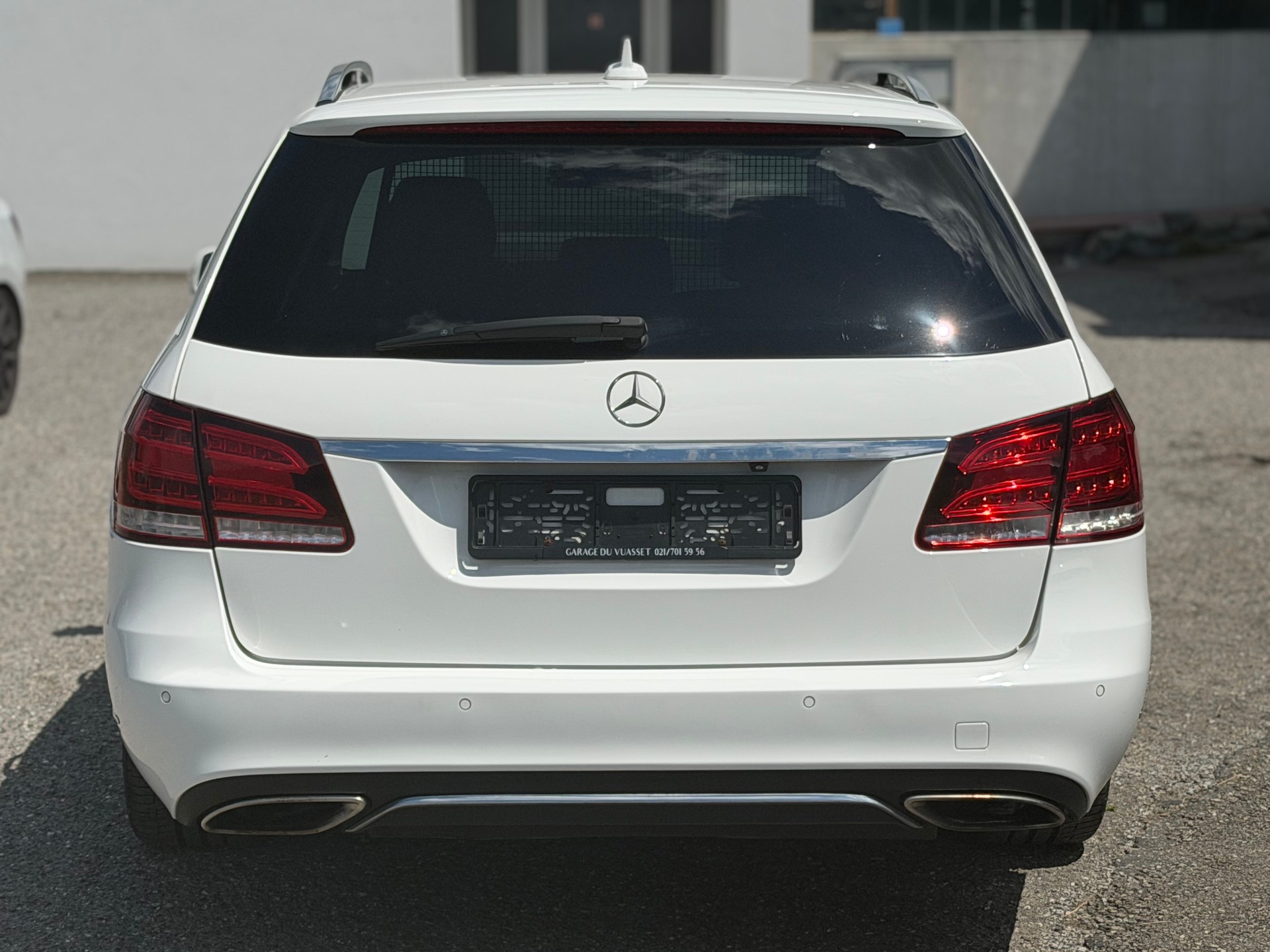 MERCEDES-BENZ E 350 BlueTEC Elégance 4Matic 7G-Tronic-image-4