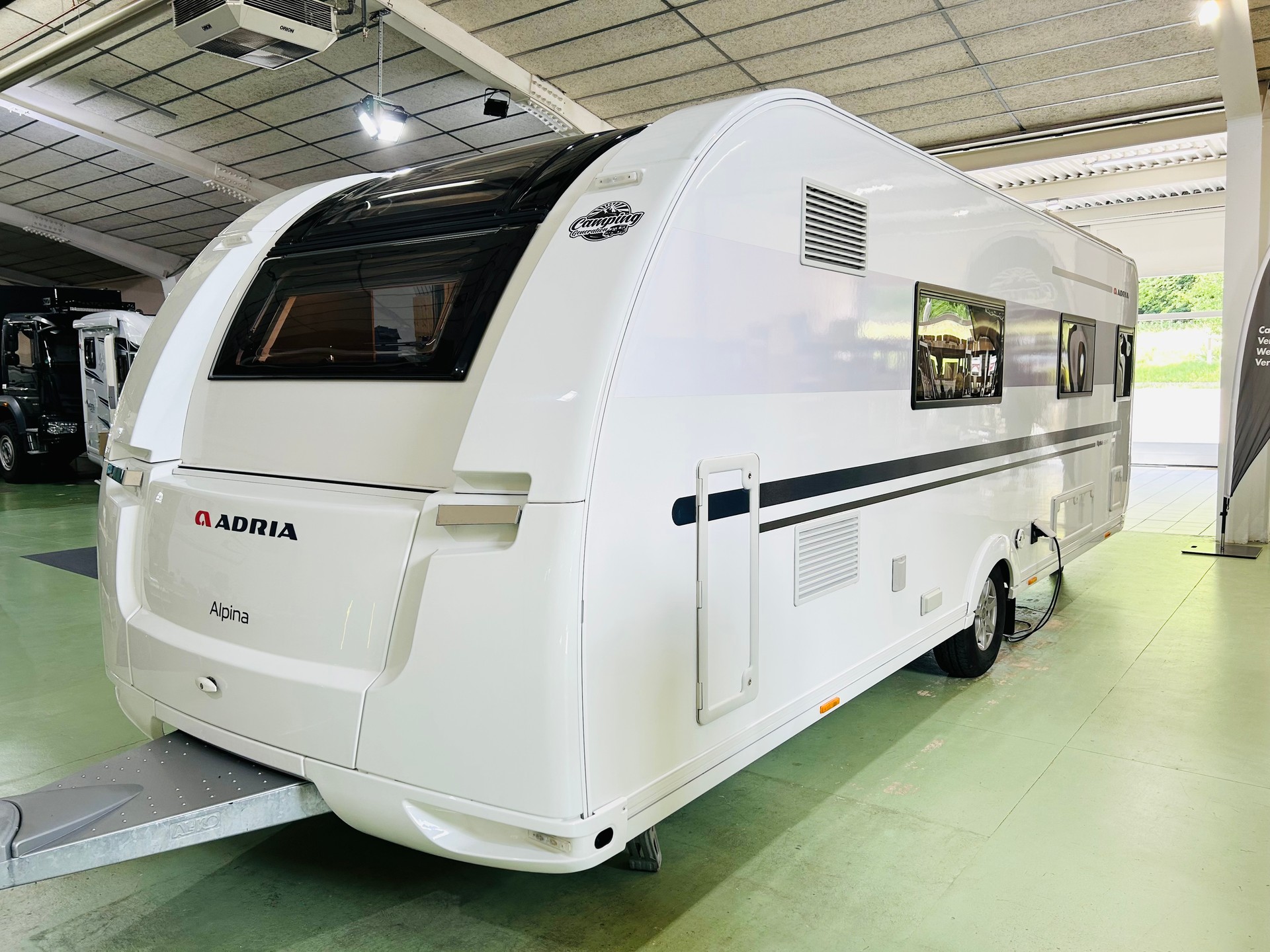 ADRIA E Alpina 663 HT-showroom-element-1