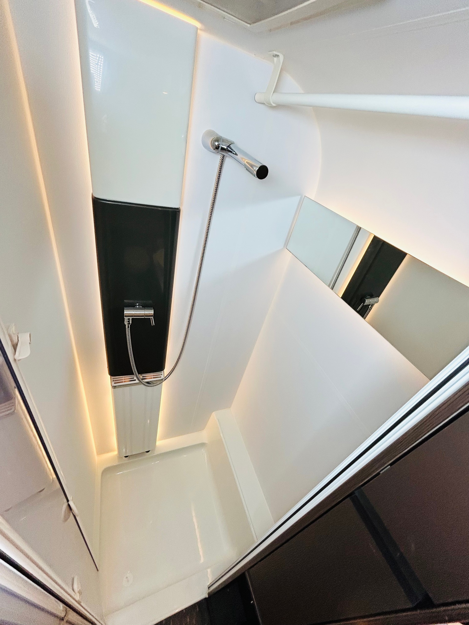 ADRIA E Alpina 663 HT-image-15