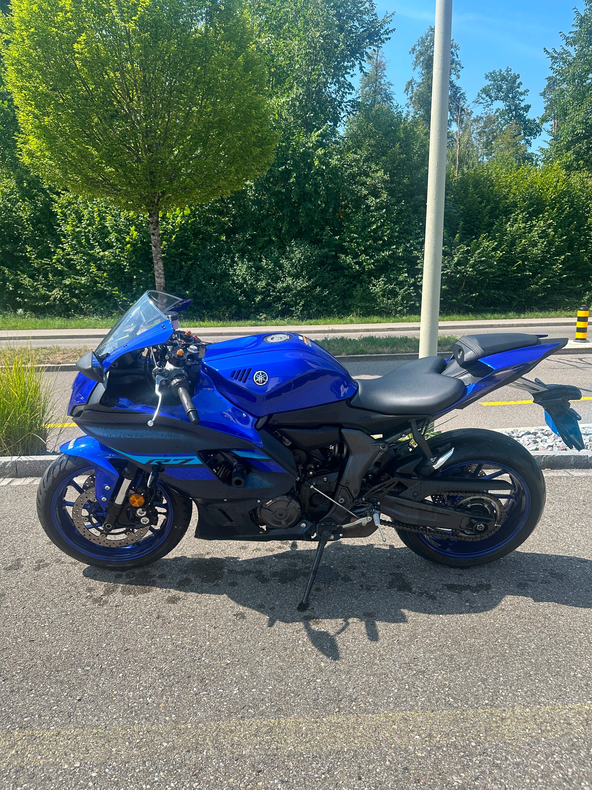 YAMAHA YZF-R7 (35kW)-image-2