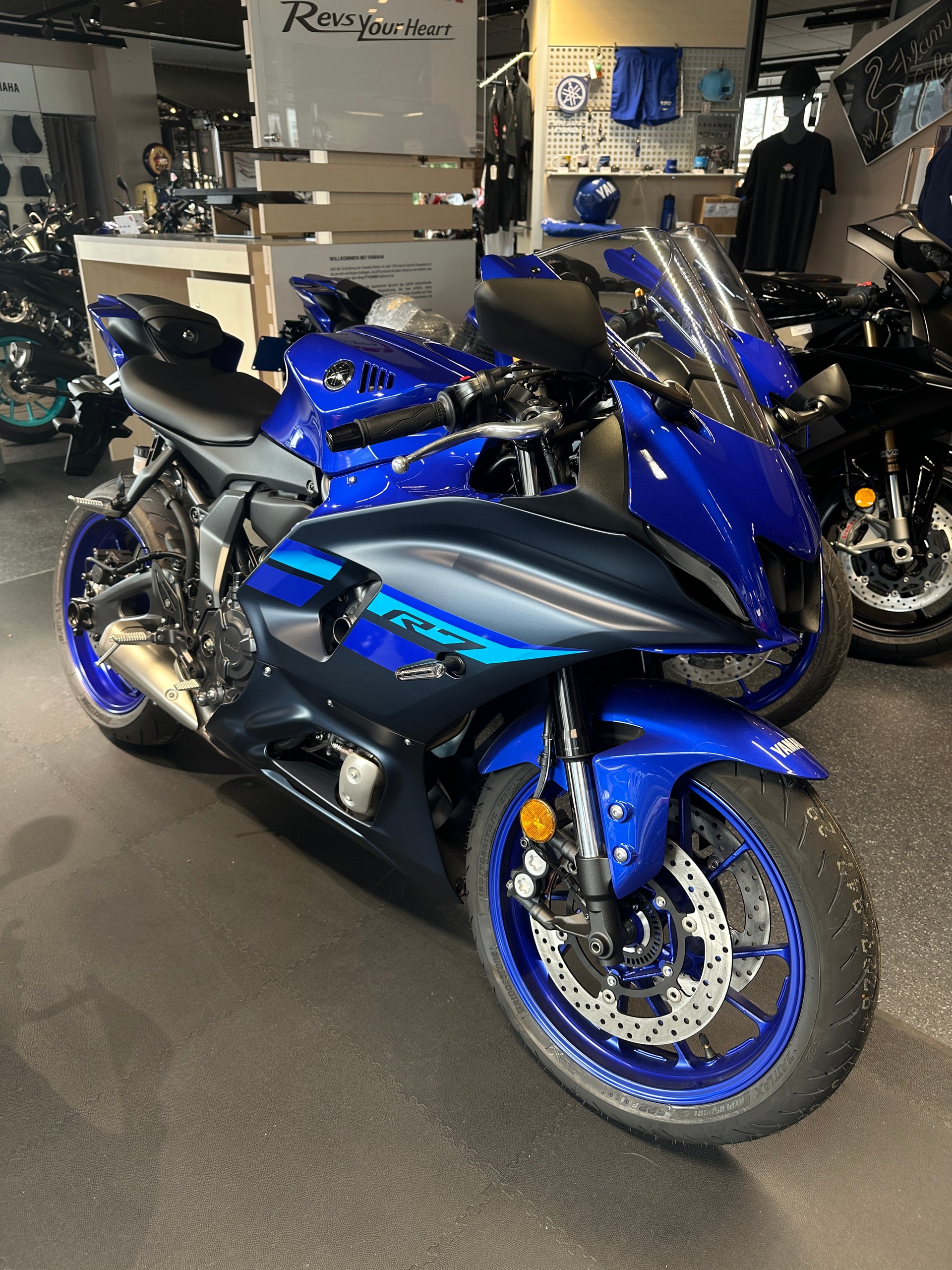 YAMAHA YZF-R7 (35kW)-image-11