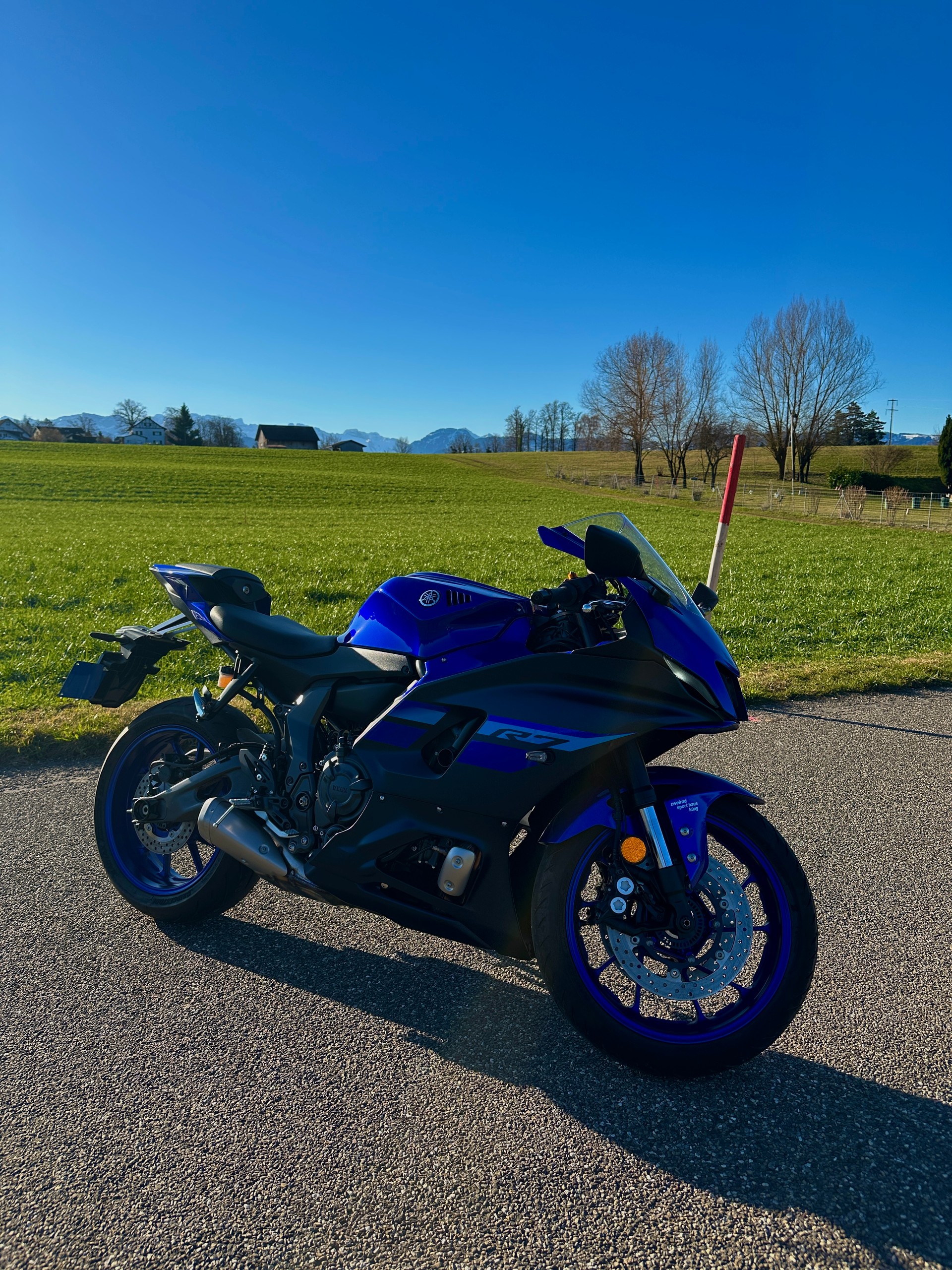 YAMAHA YZF-R7 (35kW)-image-7