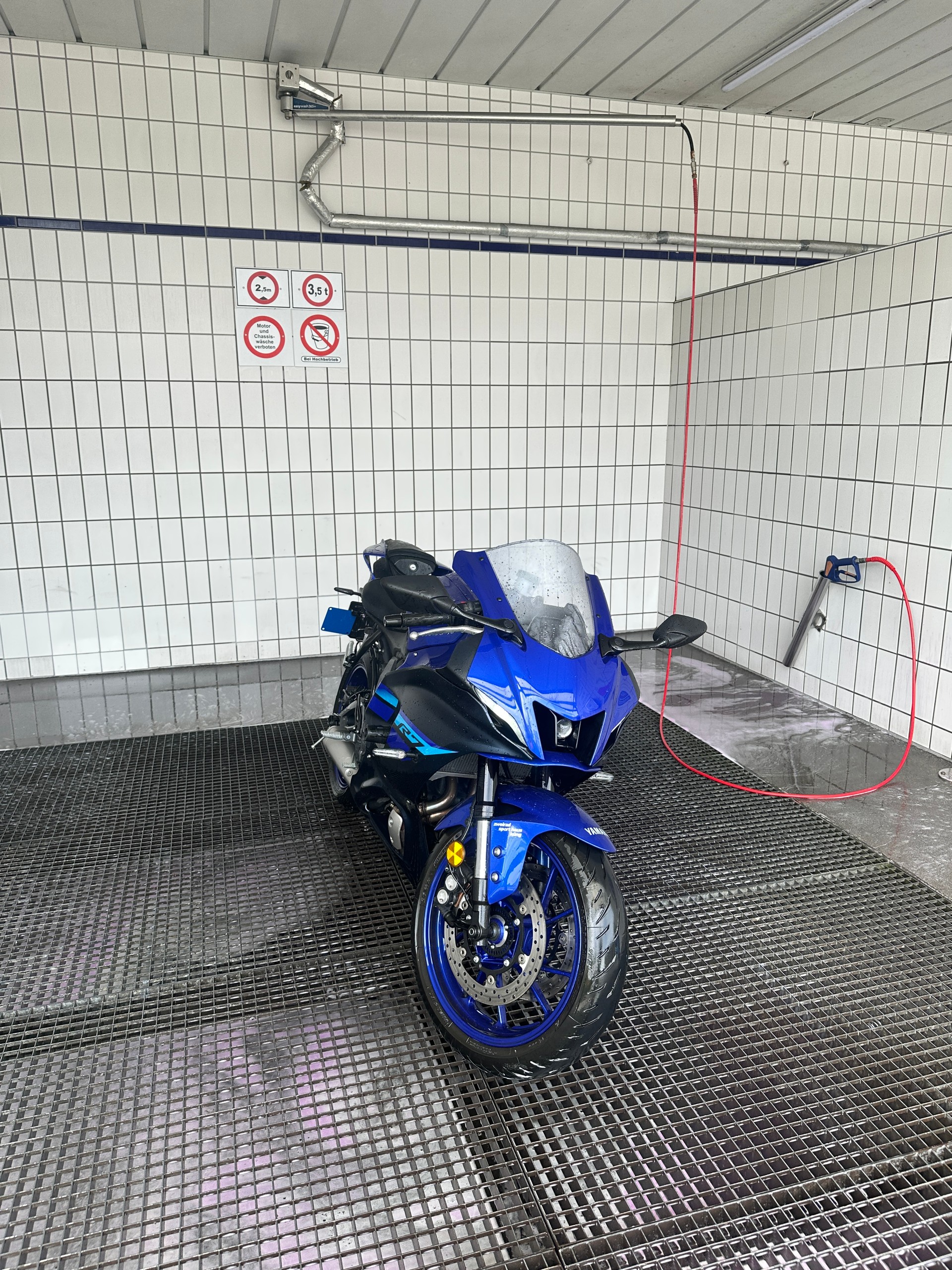 YAMAHA YZF-R7 (35kW)-image-4