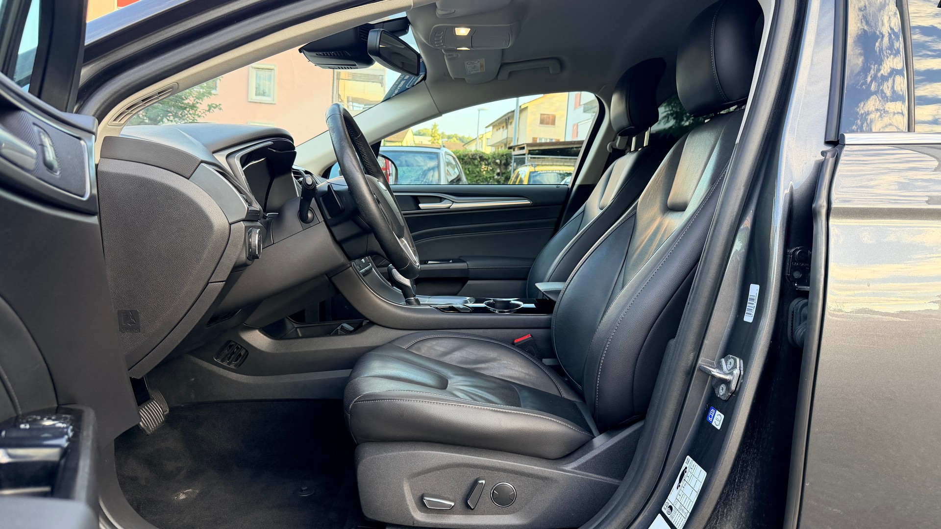 FORD Mondeo 2.0 TDCi Titanium AWD PowerShift-image-8