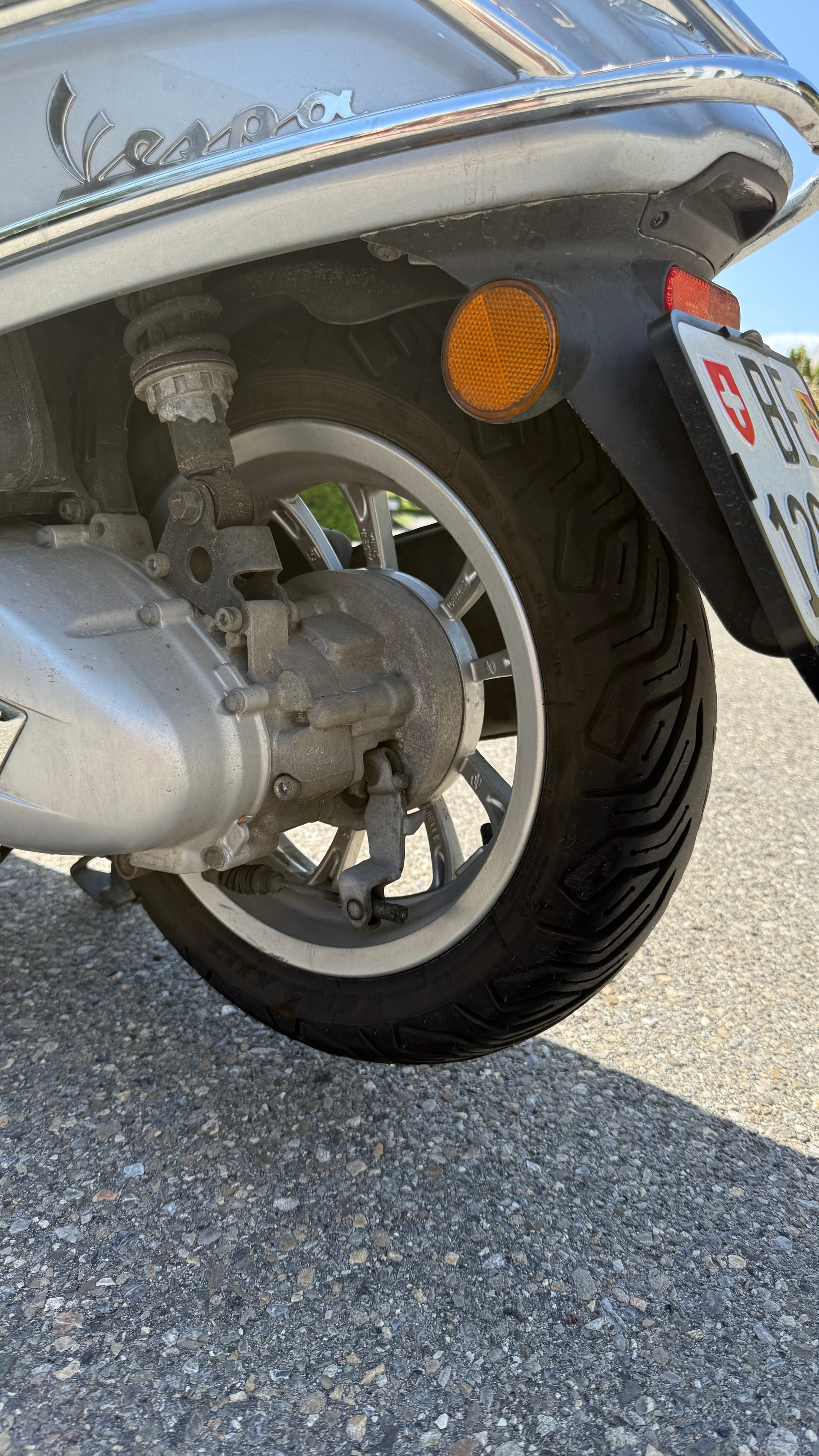 PIAGGIO Vespa 125 Primavera ABS-image-8