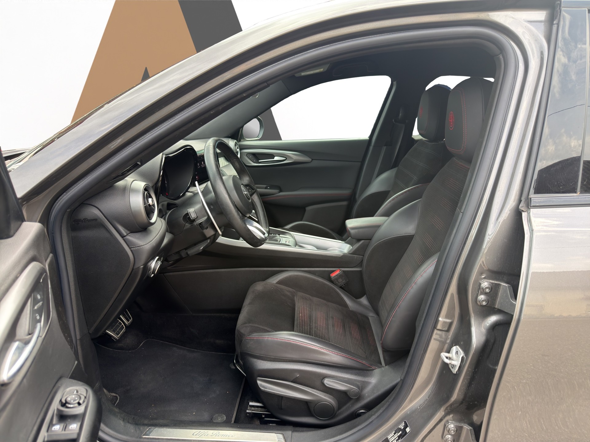 ALFA ROMEO Tonale 1.5 48V Hybrid Speciale-image-8
