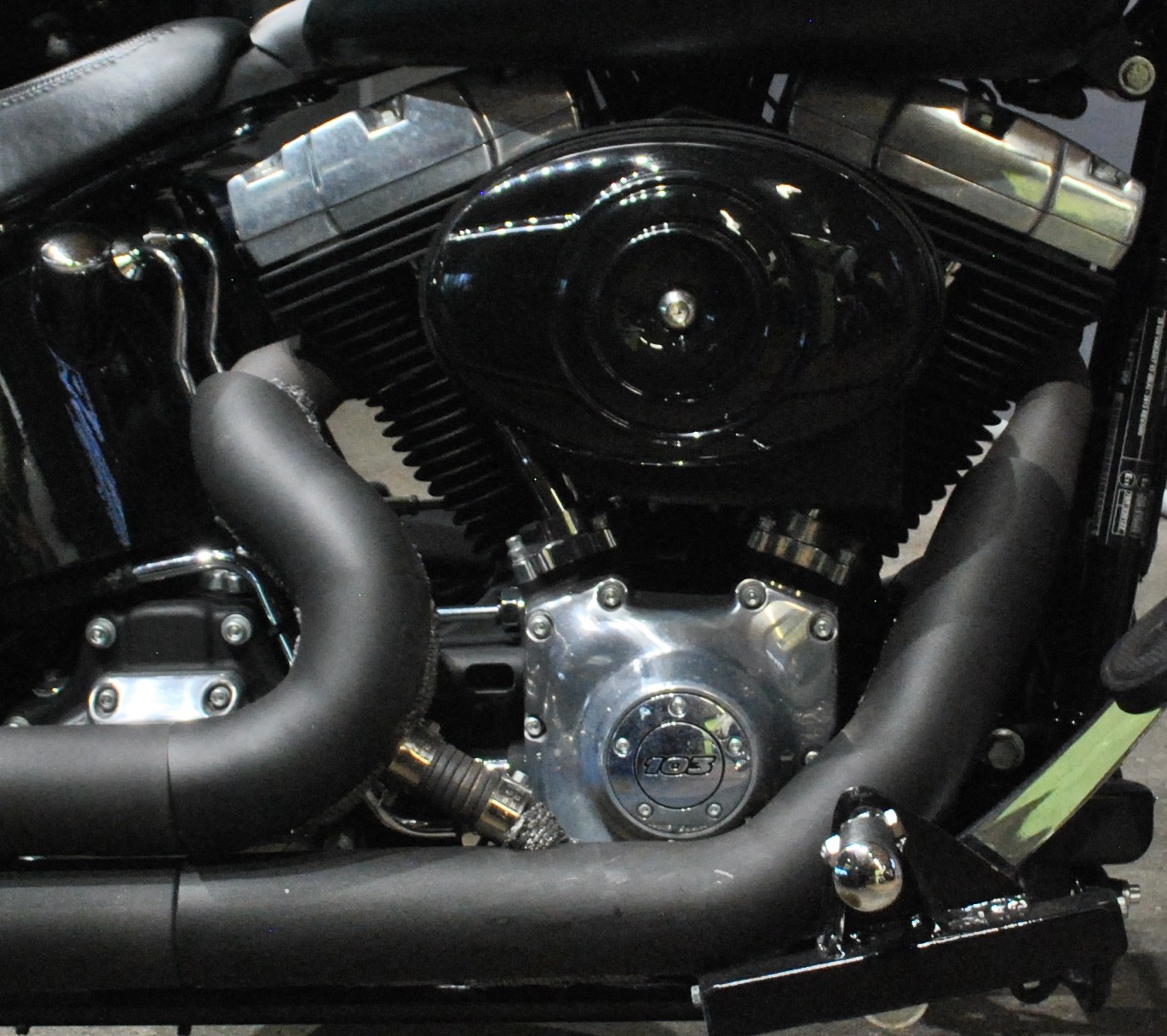 HARLEY-DAVIDSON FLS Softail Slim ABS-image-9