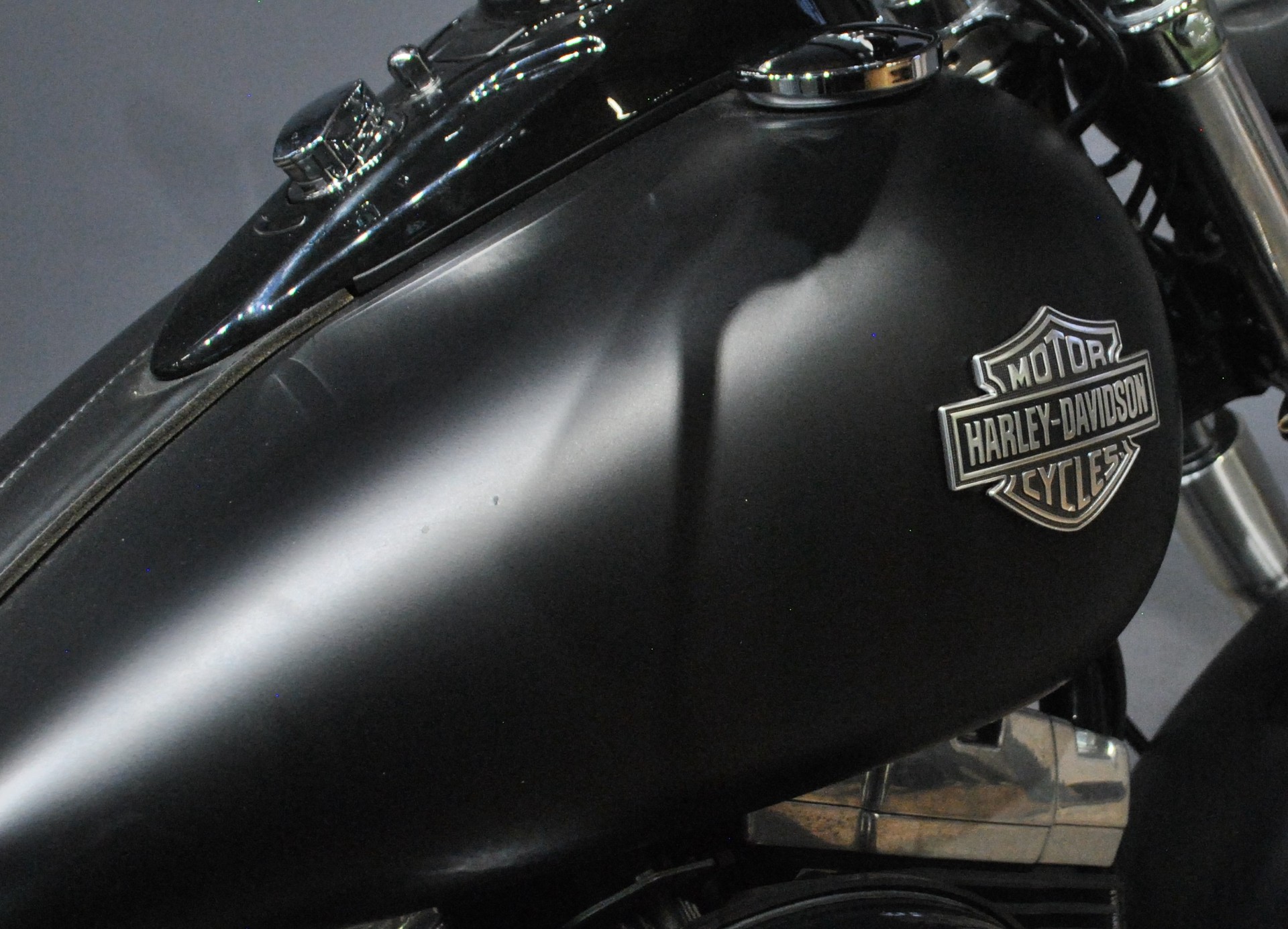 HARLEY-DAVIDSON FLS Softail Slim ABS-image-6