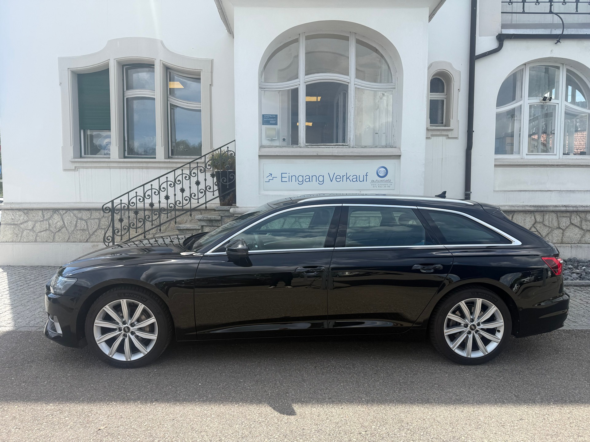 AUDI A6 Avant 2.0 45 TFSI Sport quattro S-Tronic-showroom-element-1