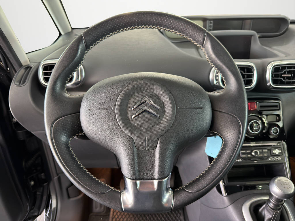 CITROEN C3 Picasso 1.6 HDi 110 Exclusive-image-9