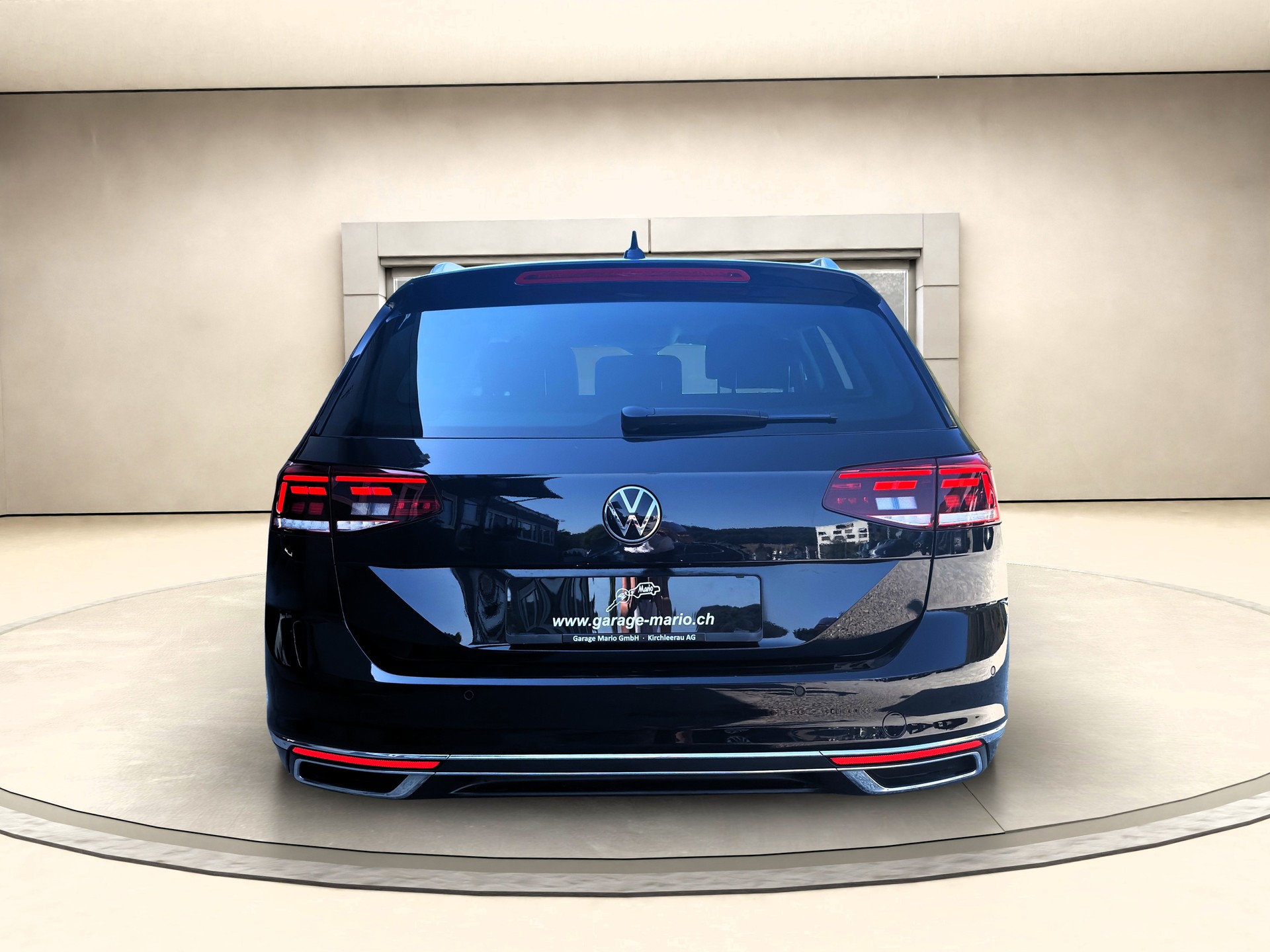 VW Passat 2.0 TDI BMT❗Elegance 4Motion DSG❗ ✅CH-Fahrzeug & 8-fach bereift✅-image-5