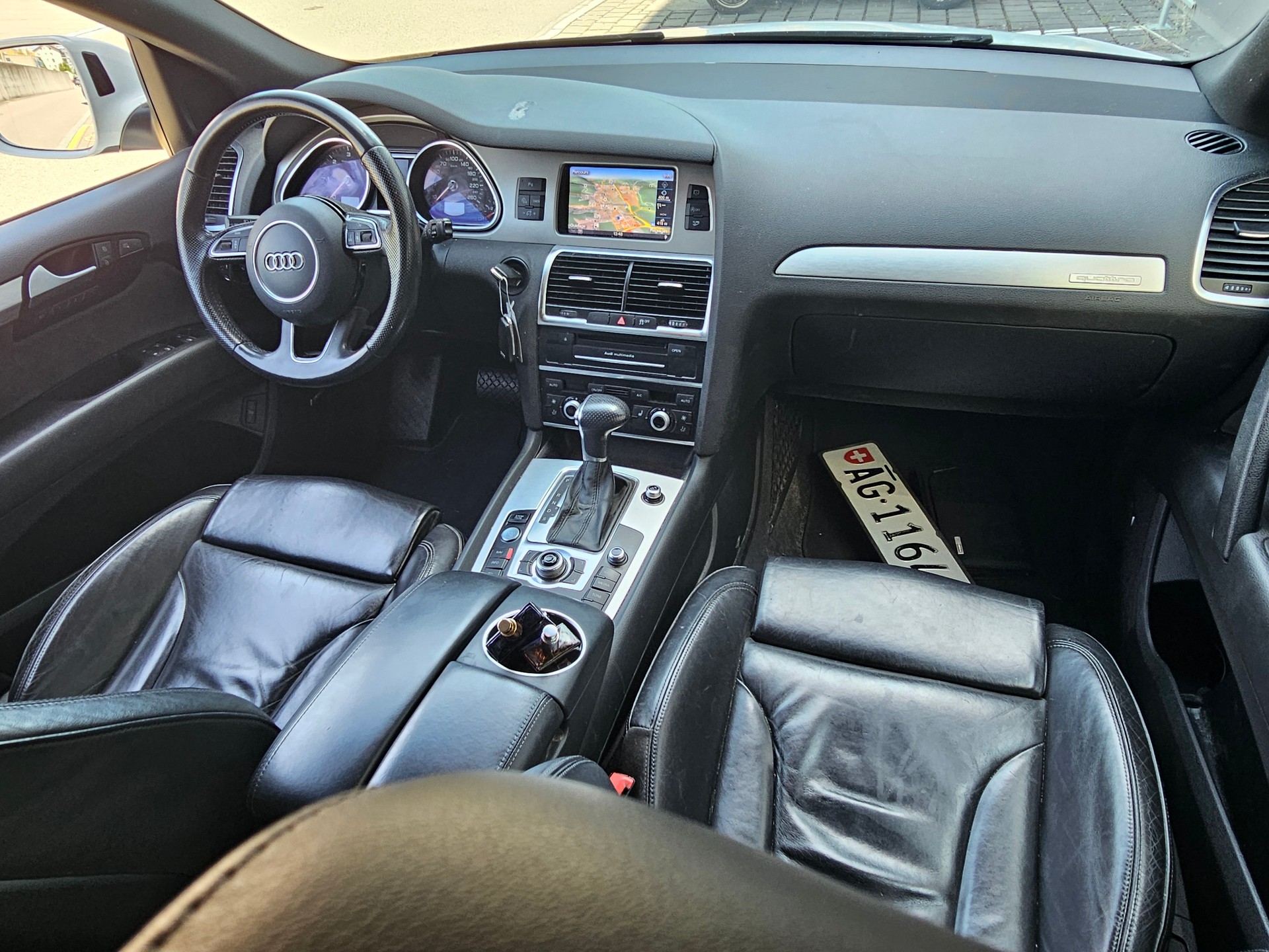 AUDI Q7 3.0 TDI quattro tiptronic-image-9