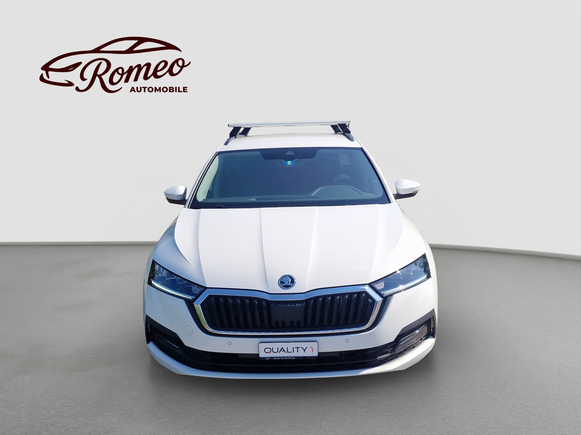 SKODA Octavia Combi 1.4 TSI Plug-In-Hybrid DSG Ambition ** Frisch ab MFK & Service ** CH Auto ** 1. Hand ** Batterie Zertifikat 92% **-image-8