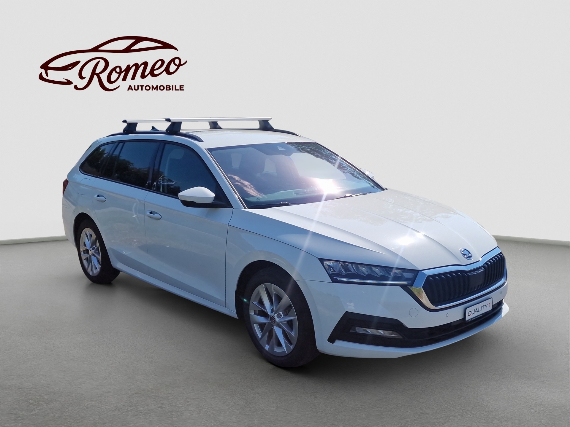 SKODA Octavia Combi 1.4 TSI Plug-In-Hybrid DSG Ambition ** Frisch ab MFK & Service ** CH Auto ** 1. Hand ** Batterie Zertifikat 92% **-image-7