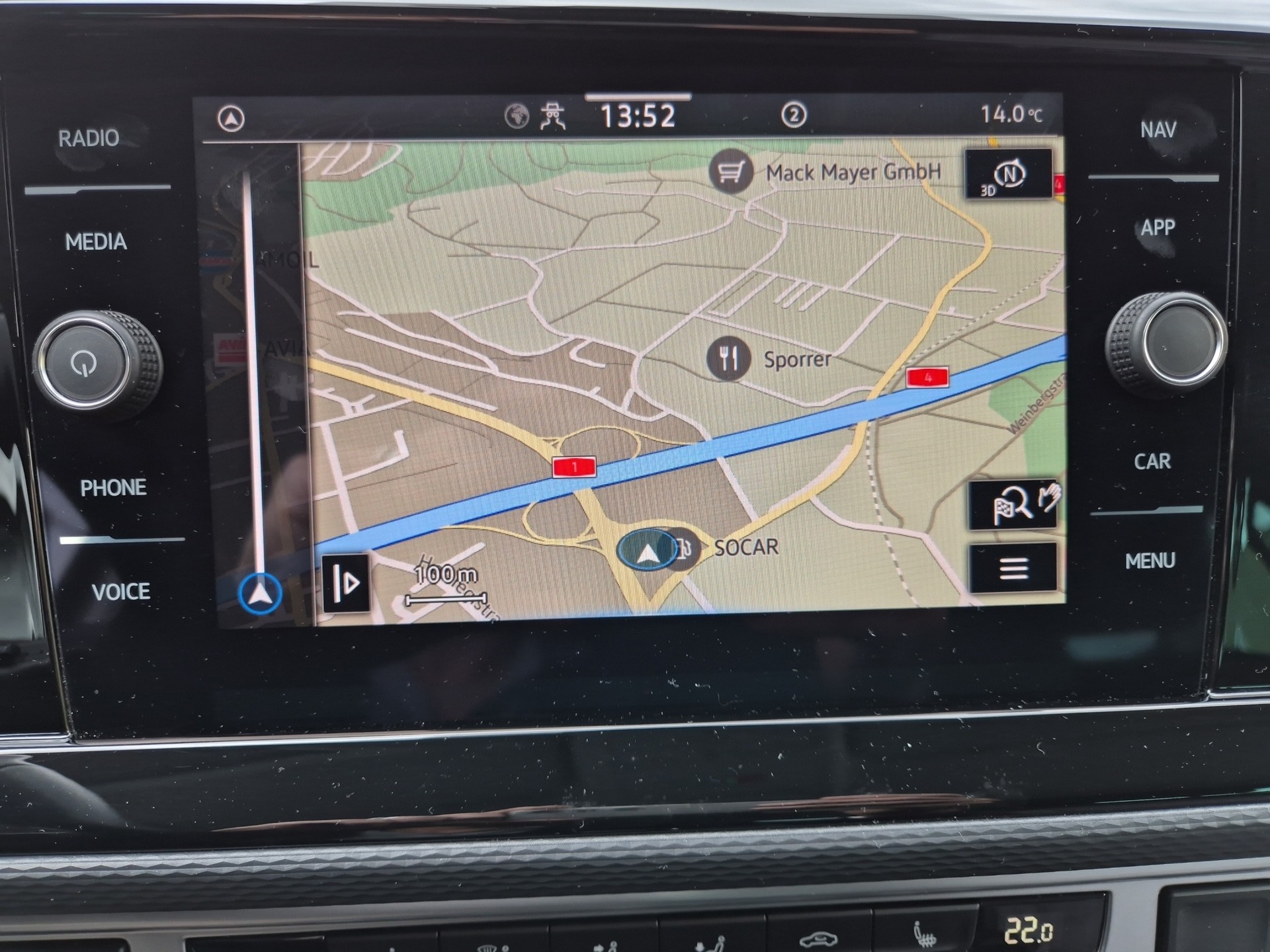 VW T6.1 Multivan 2.0 Bi-TDI Comfortline 4Motion DSG-image-22