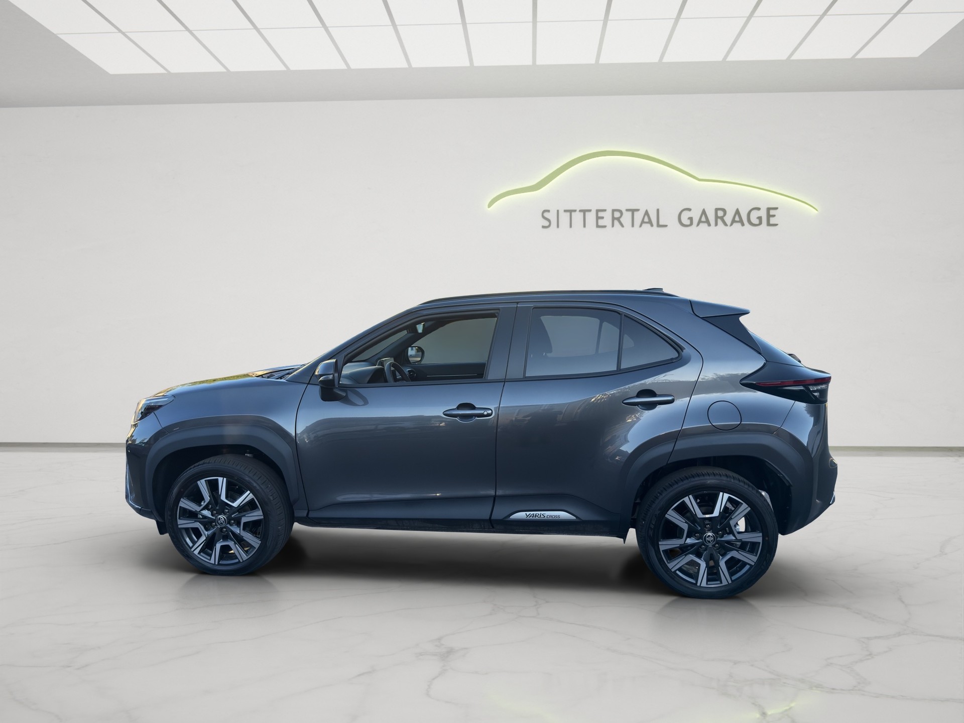 TOYOTA Yaris Cross 1.5 Style AWDi e-CVT-showroom-element-2