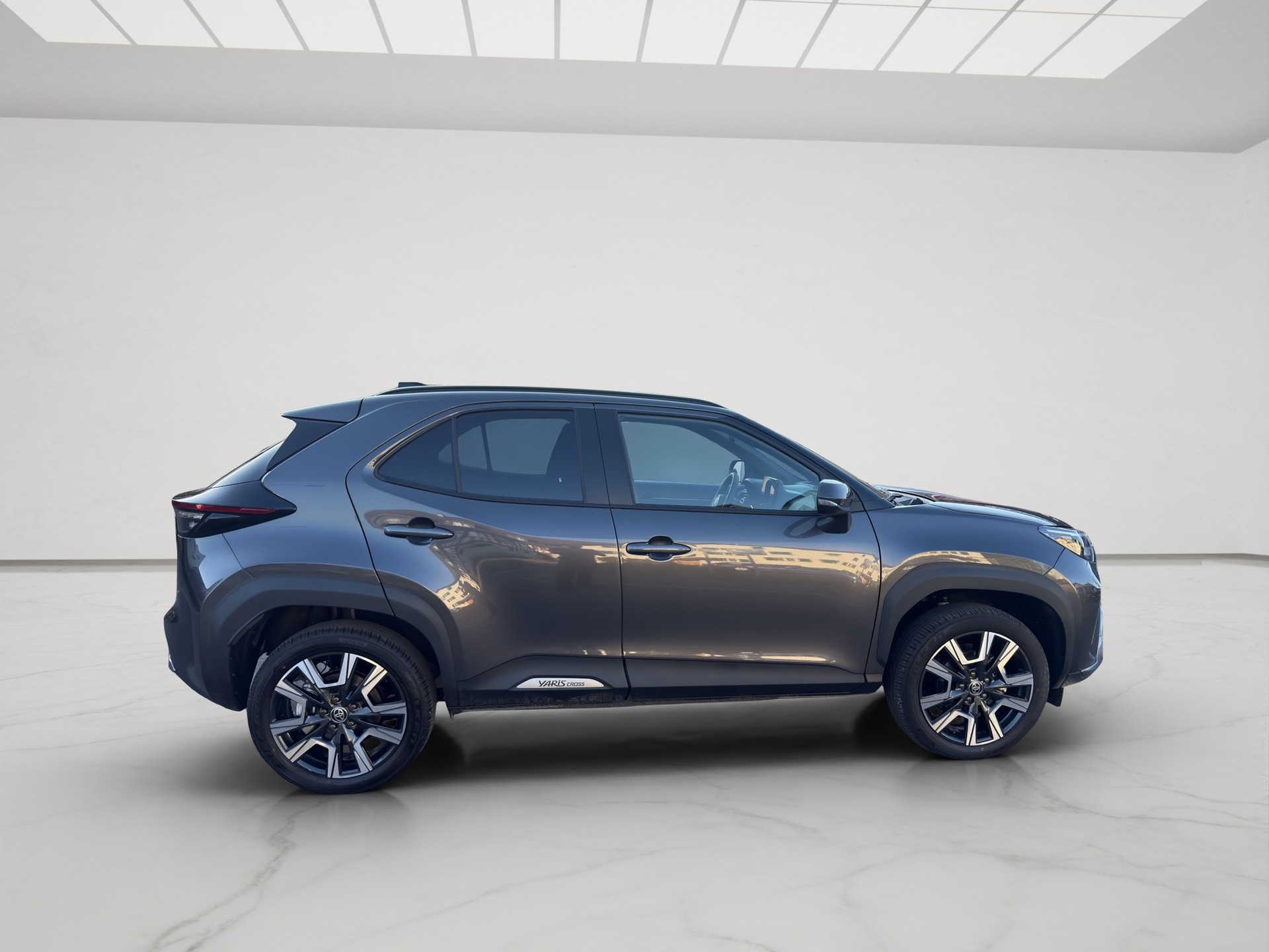 TOYOTA Yaris Cross 1.5 Style AWDi e-CVT-image-5