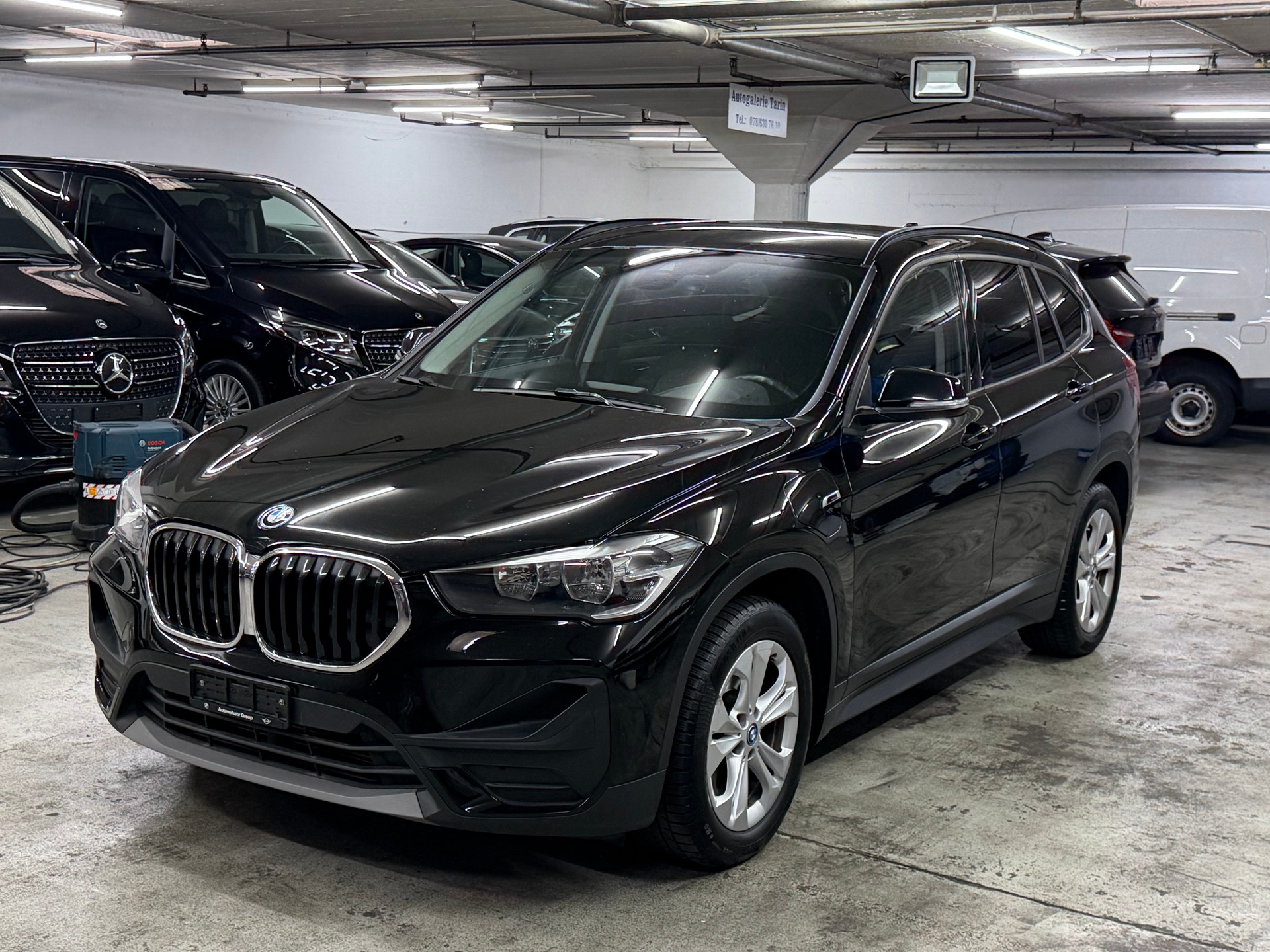 BMW X1 xDrive 25e Steptronic-image-5