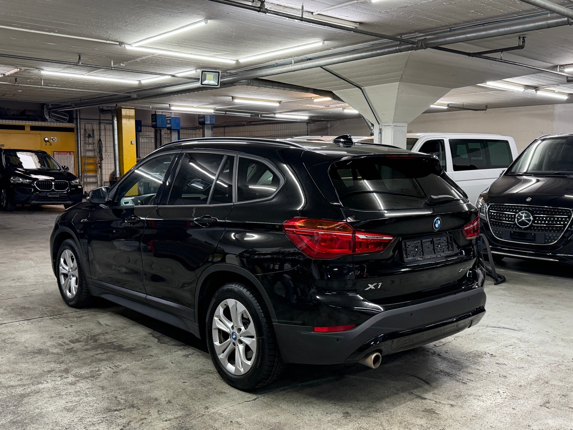 BMW X1 xDrive 25e Steptronic-image-3