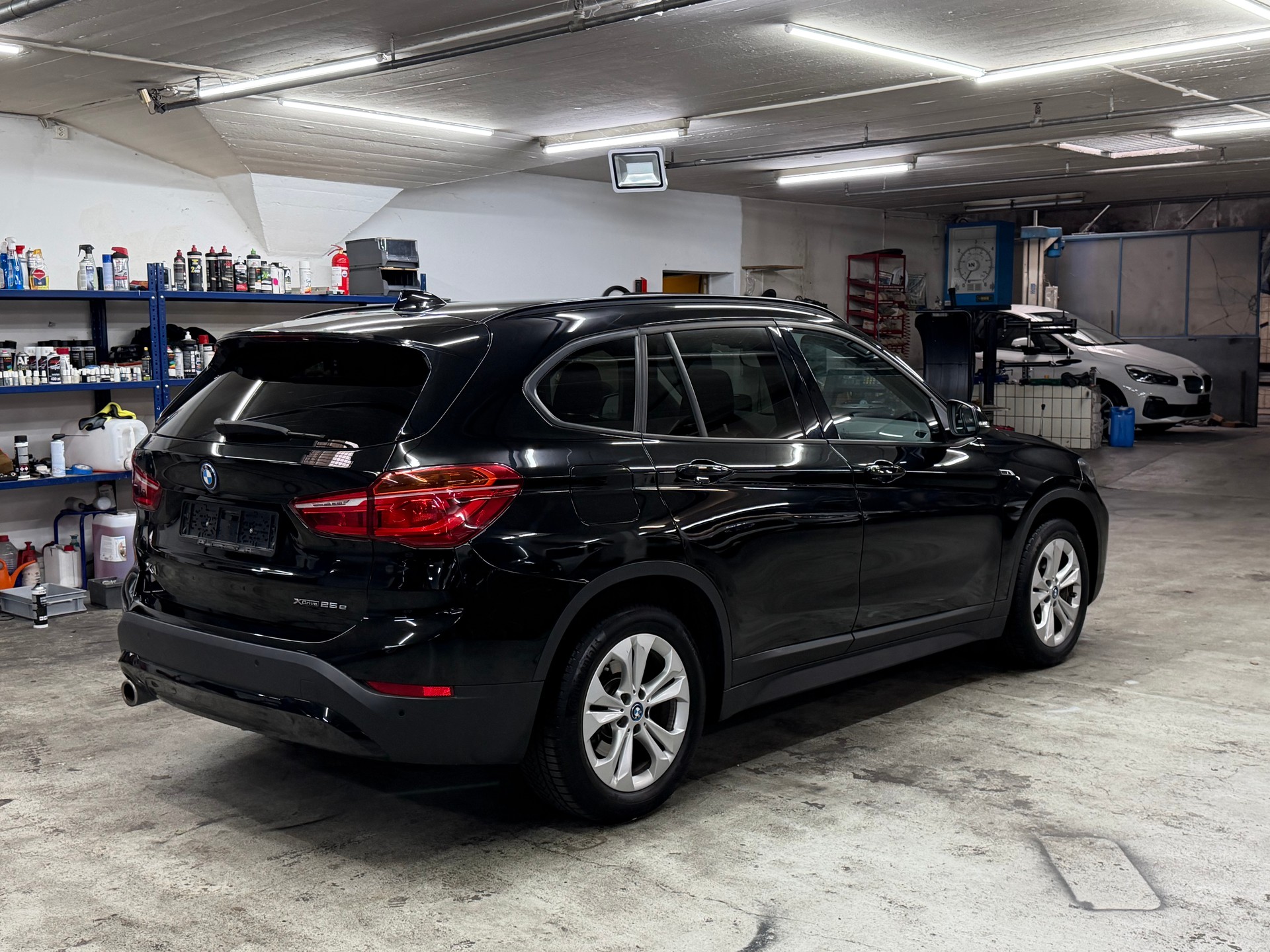 BMW X1 xDrive 25e Steptronic-image-4