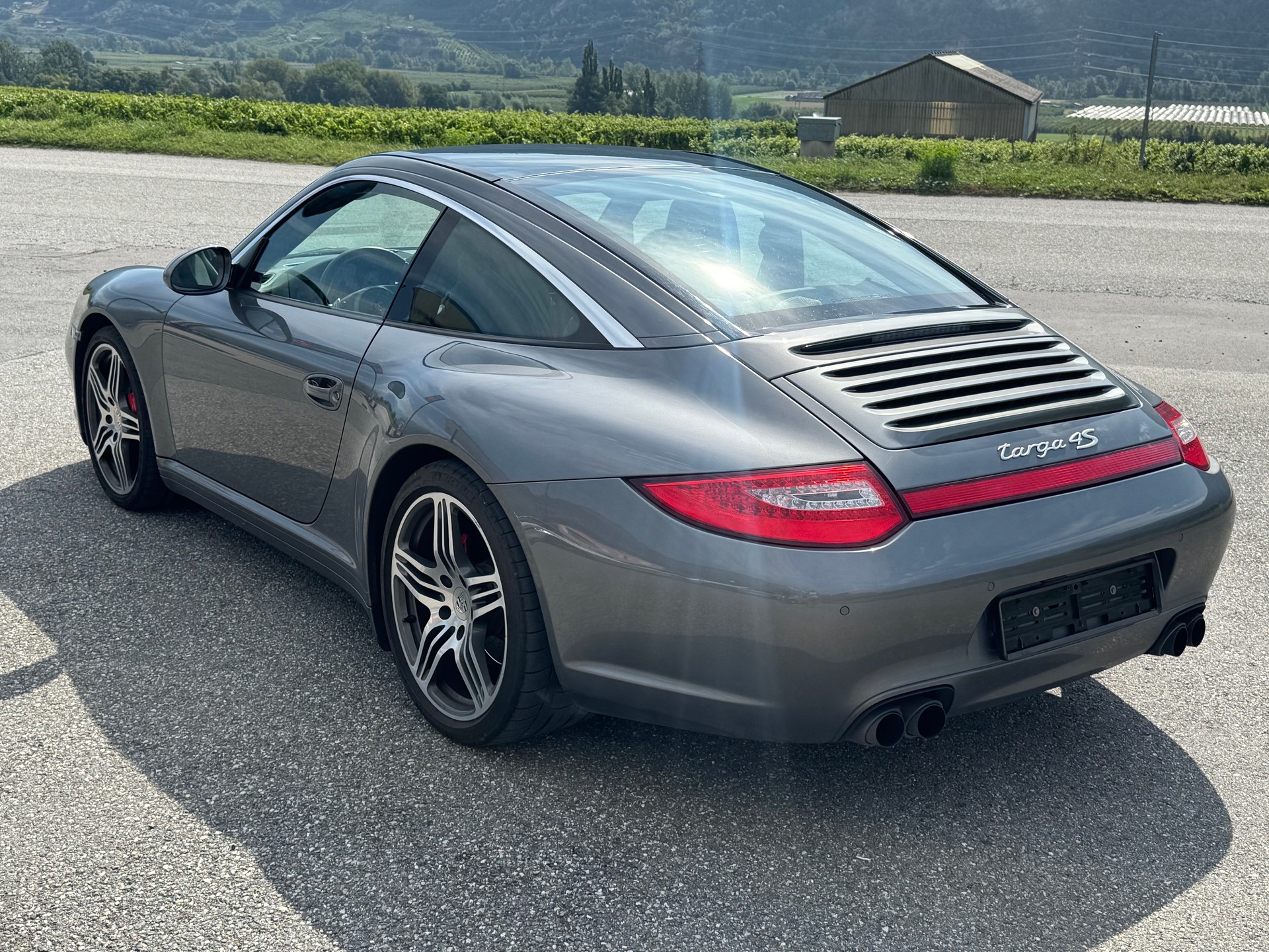 PORSCHE Targa 4S-image-3