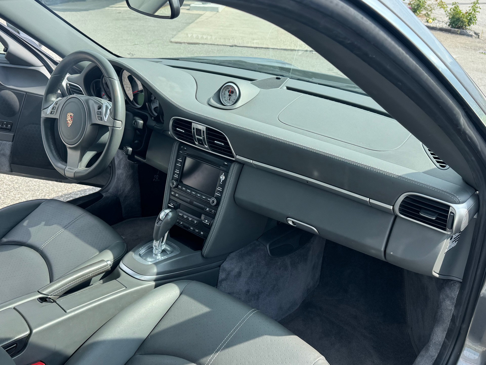 PORSCHE Targa 4S-image-9