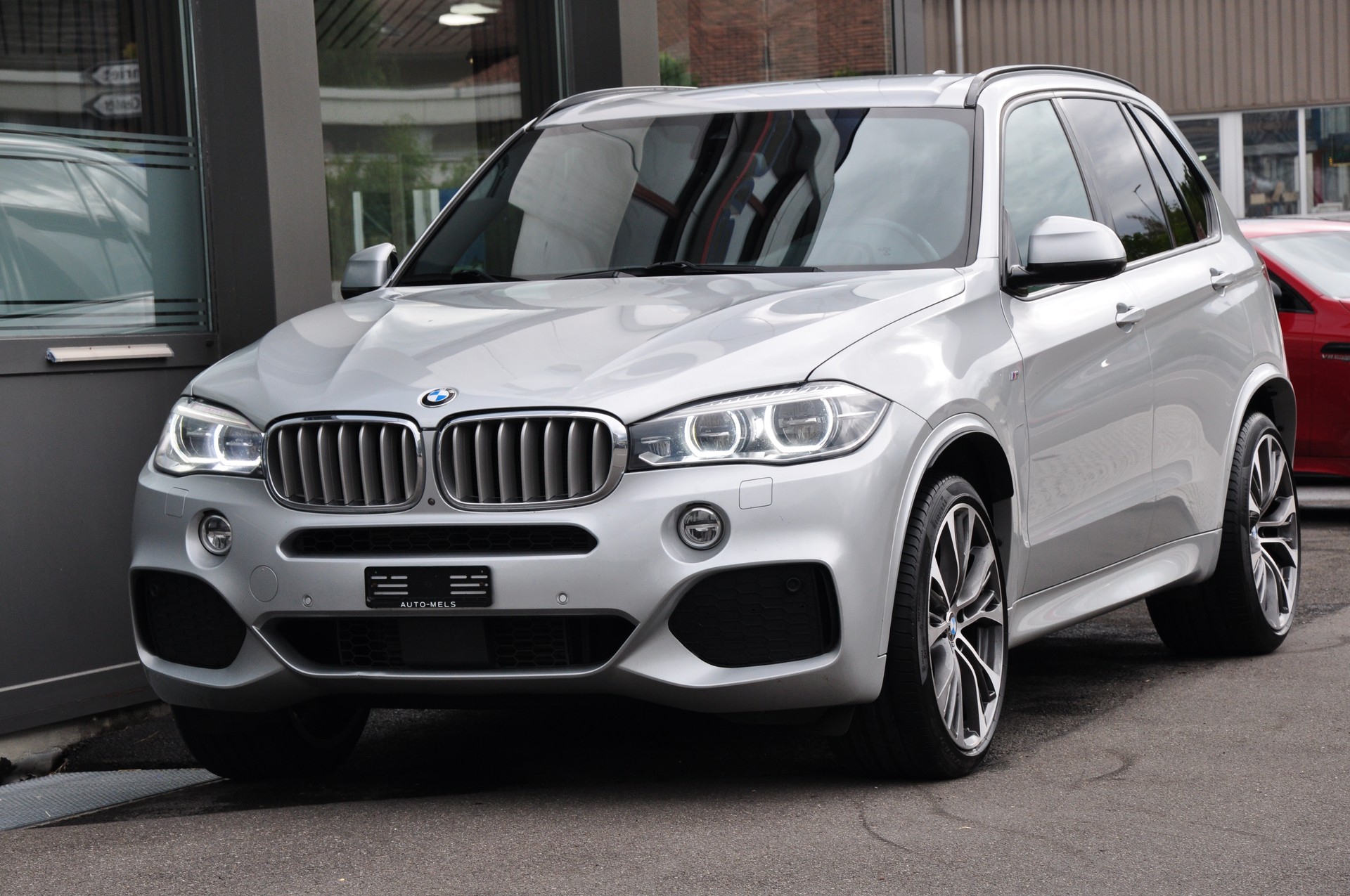 BMW X5 xDrive 40d Steptronic M Sportpaket-showroom-element-1