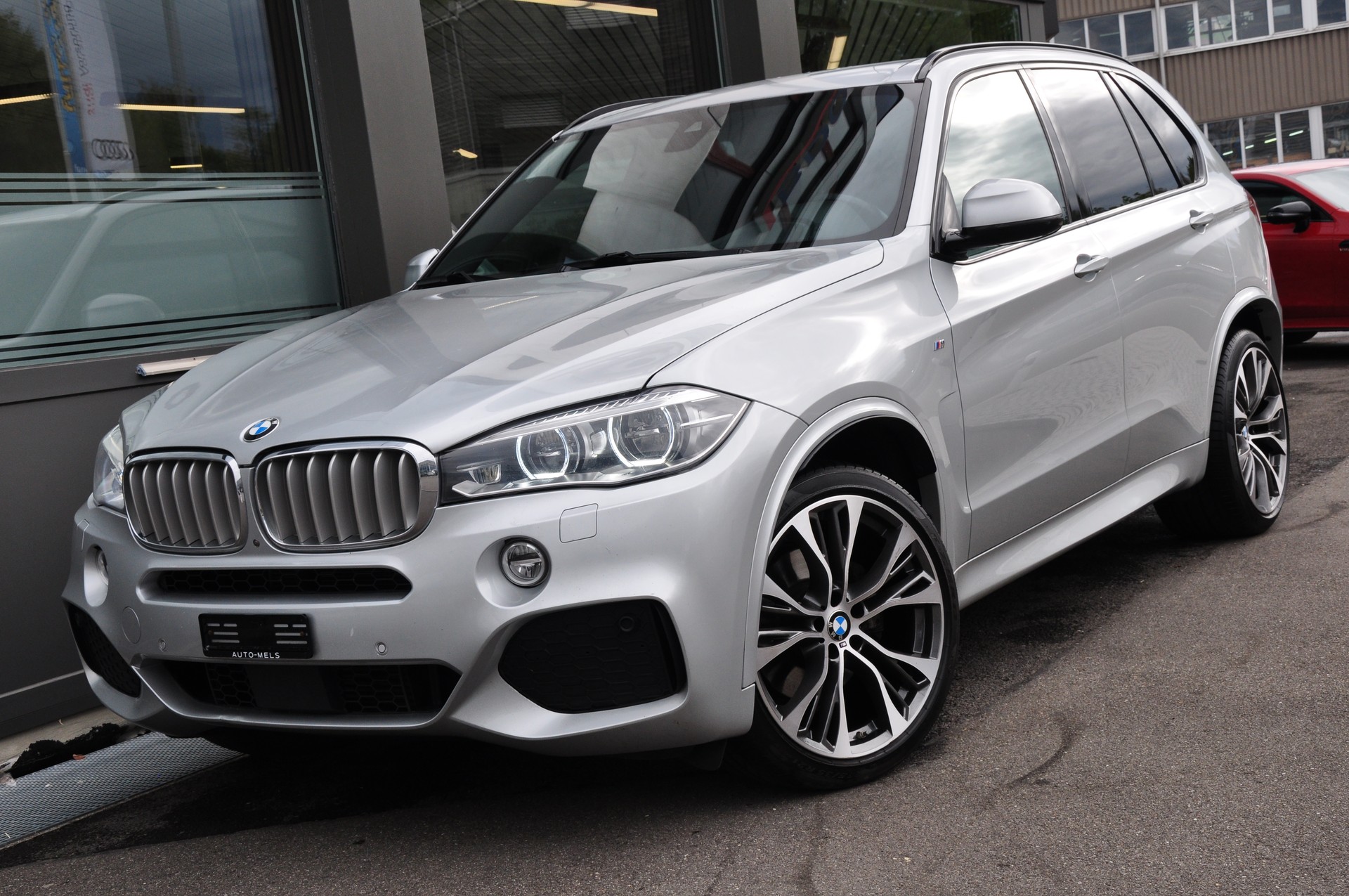 BMW X5 xDrive 40d Steptronic M Sportpaket-showroom-element-3