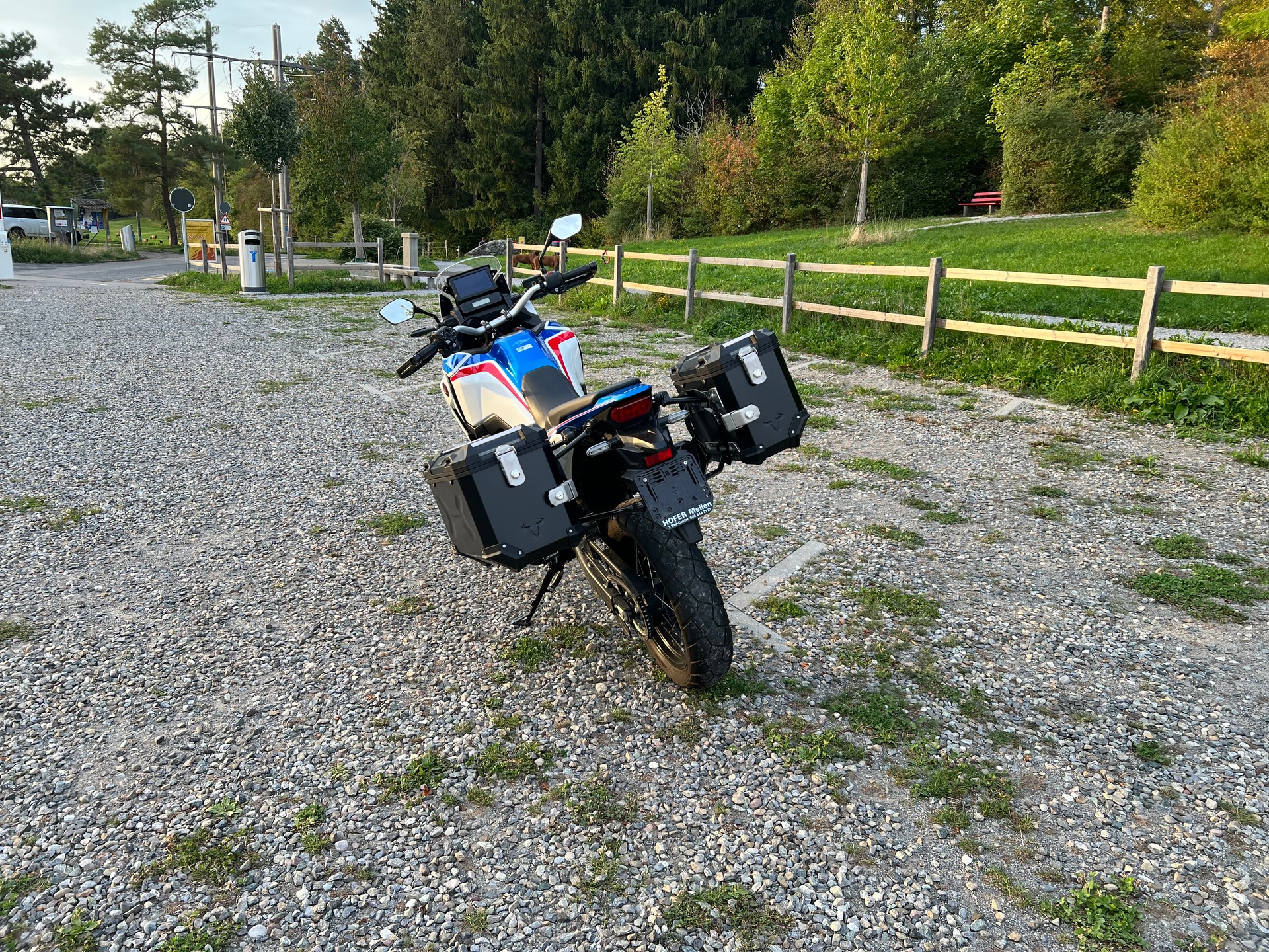 HONDA CRF 1100 Africa Twin-image-3