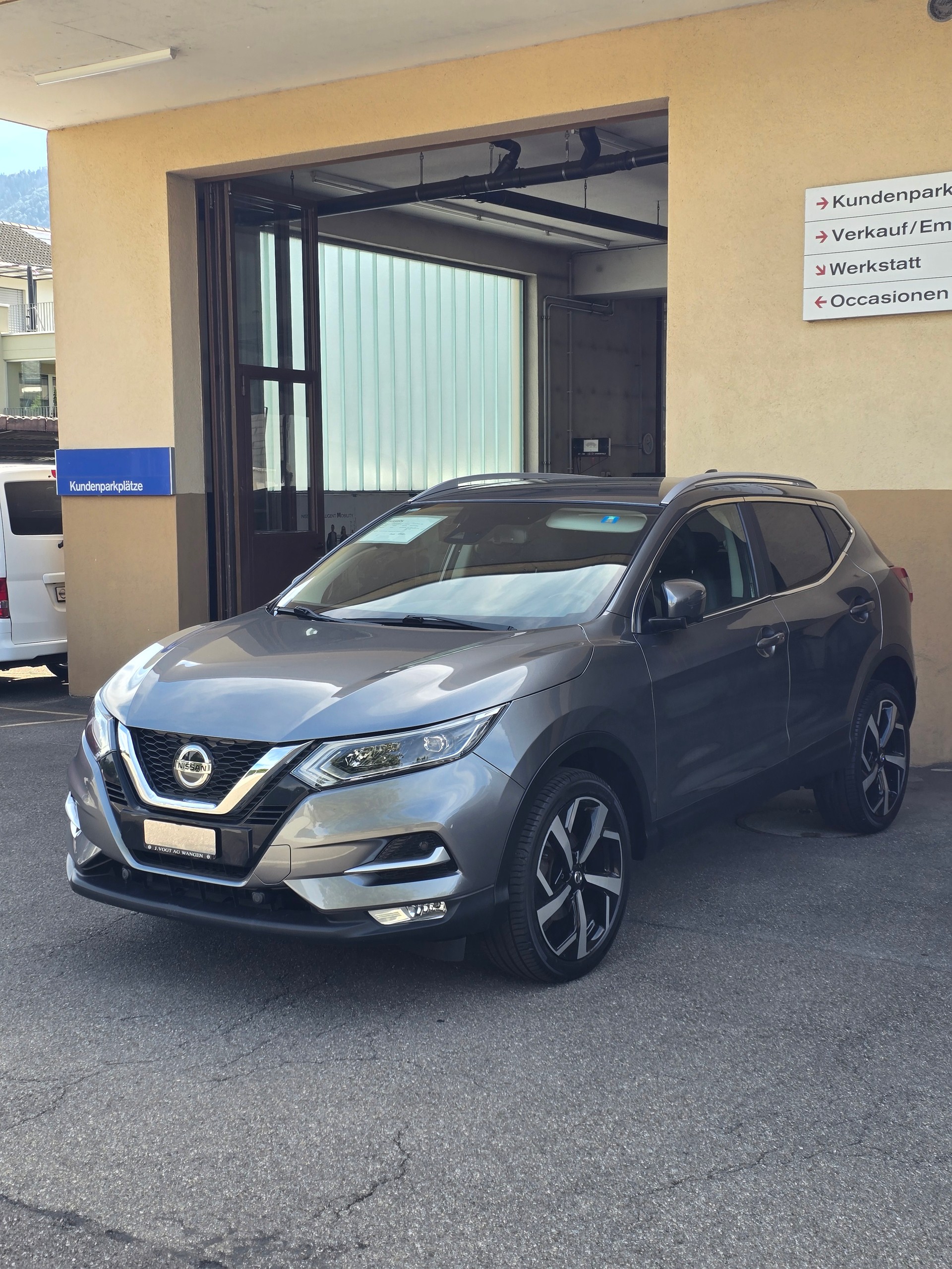 NISSAN Qashqai 1.7 dCi tekna ALL-MODE 4x4-showroom-element-1