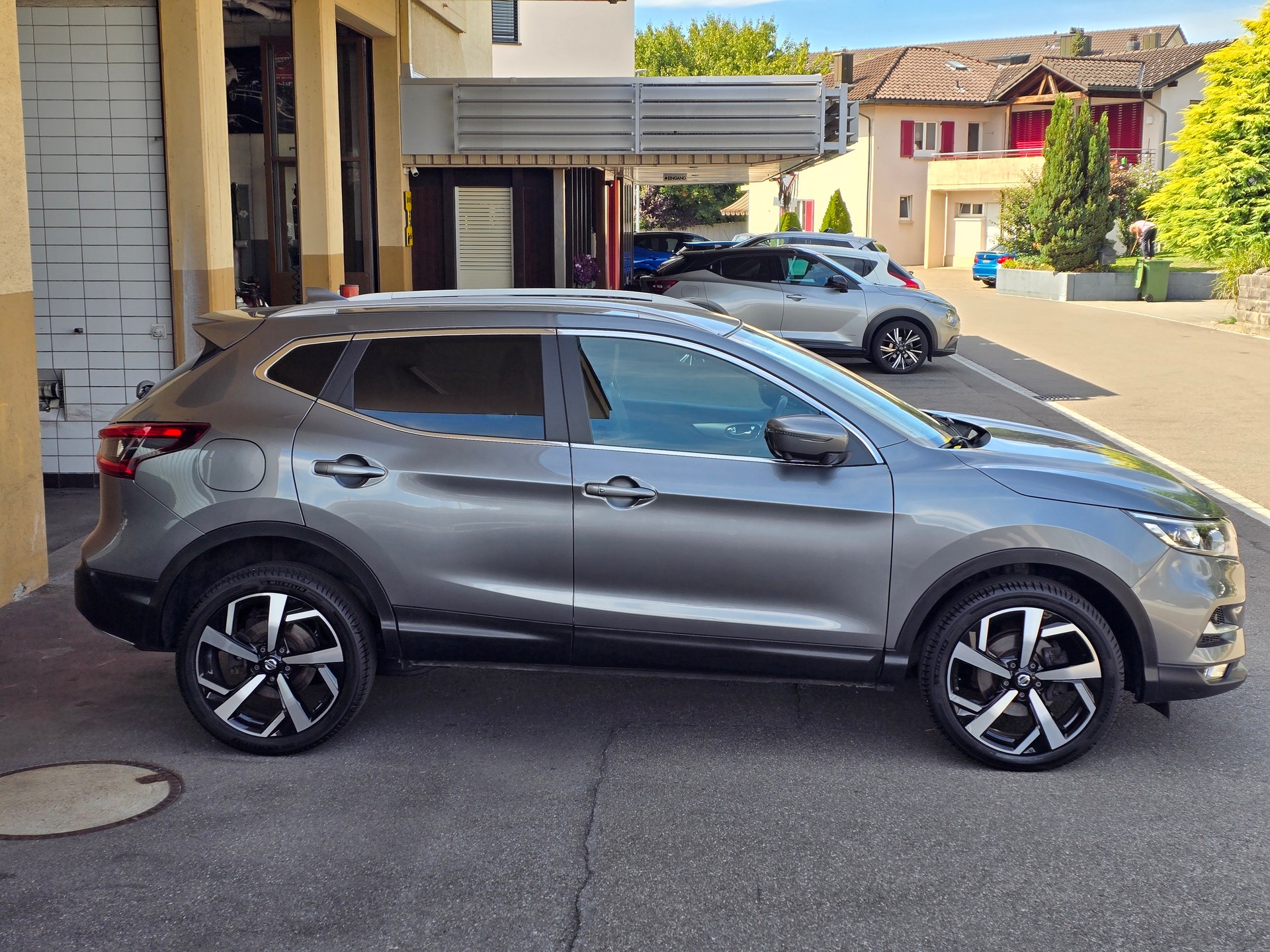 NISSAN Qashqai 1.7 dCi tekna ALL-MODE 4x4-image-4