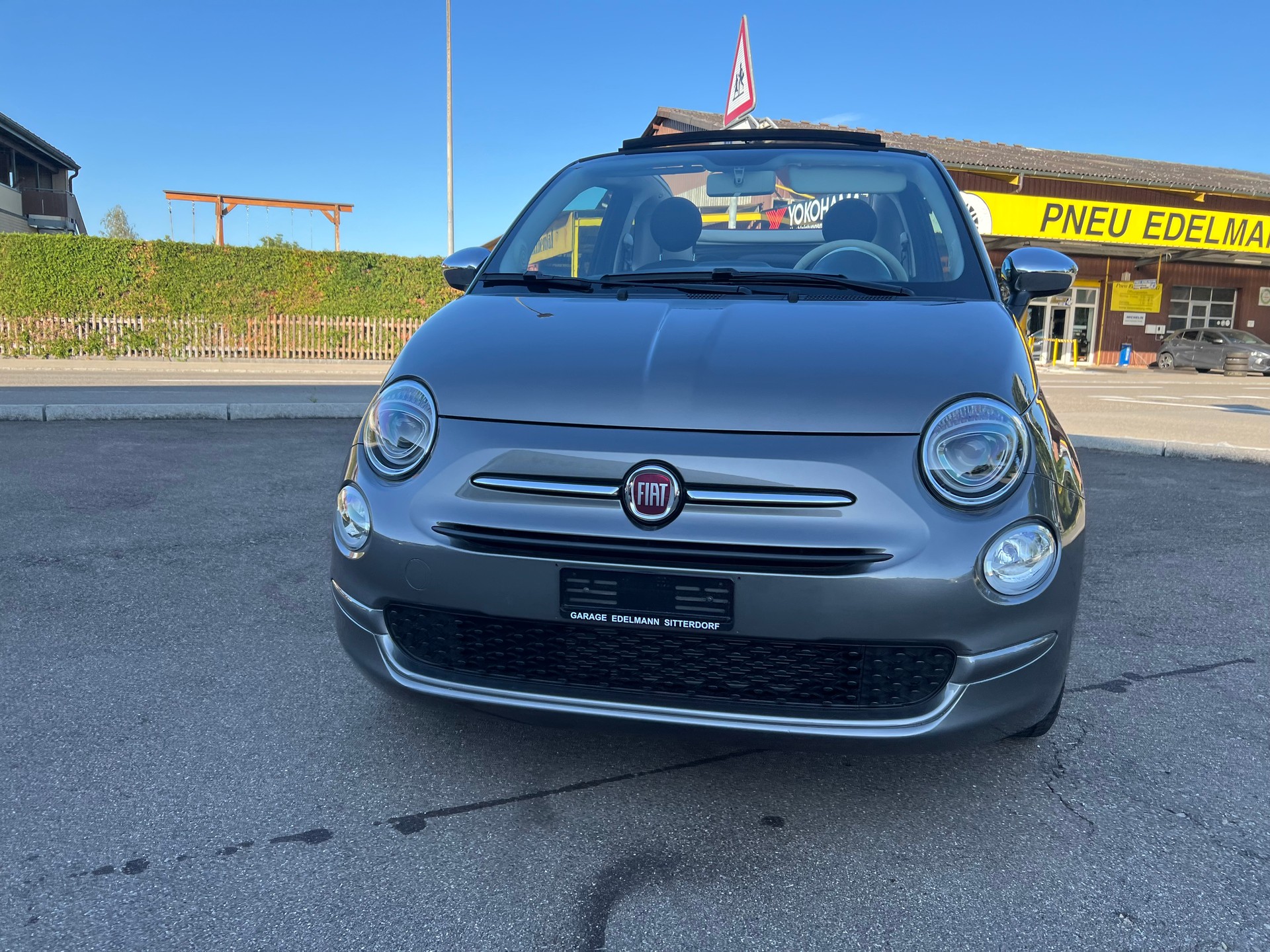 FIAT 500C 1.0 N3 MildHybrid Swiss Edition Spezialle-showroom-element-3