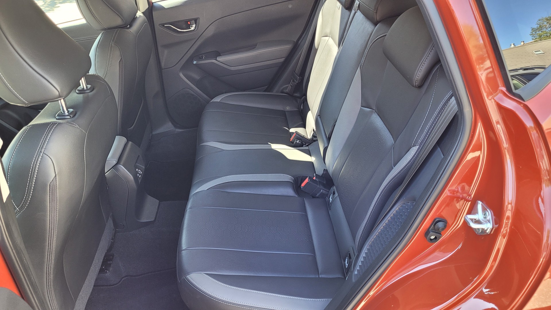 SUBARU Impreza 2.0 e-Boxer Luxury AWD Lineartronic-image-13