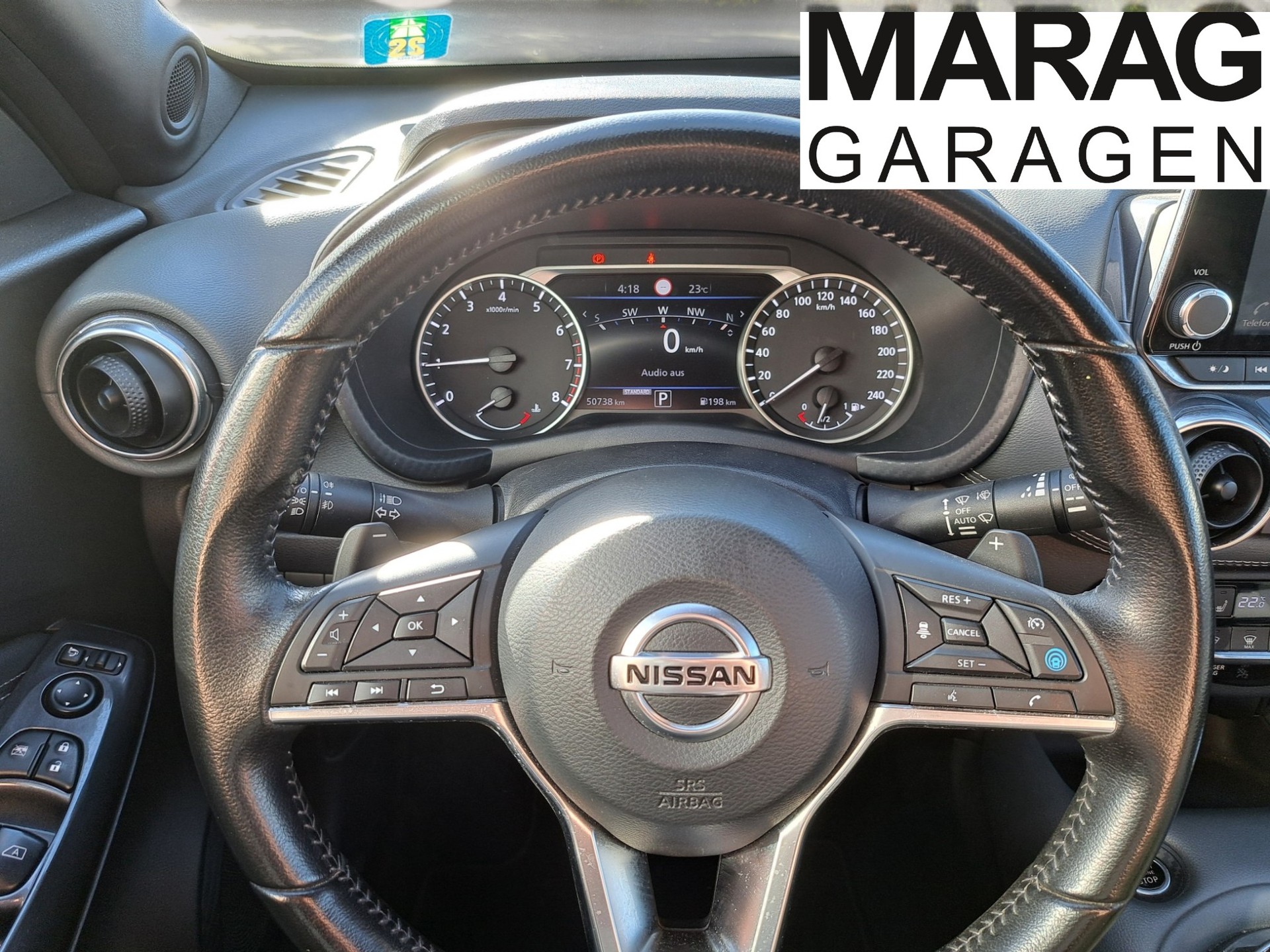 NISSAN Juke 1.0 DIG-T N-Connecta DCT-image-11