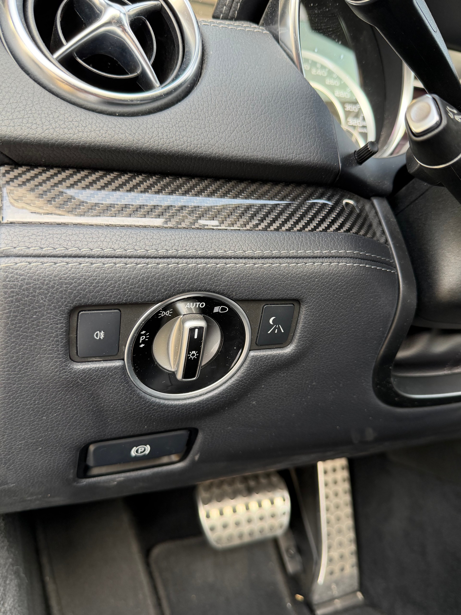MERCEDES-BENZ SL 63 AMG Speedshift-image-17