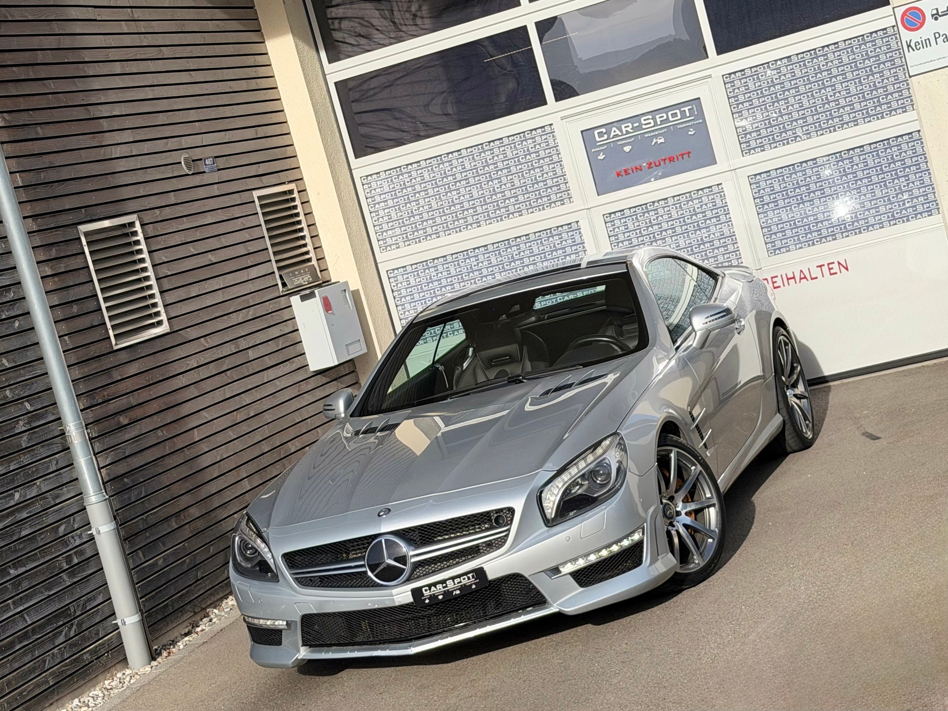 MERCEDES-BENZ SL 63 AMG Speedshift-showroom-element-1