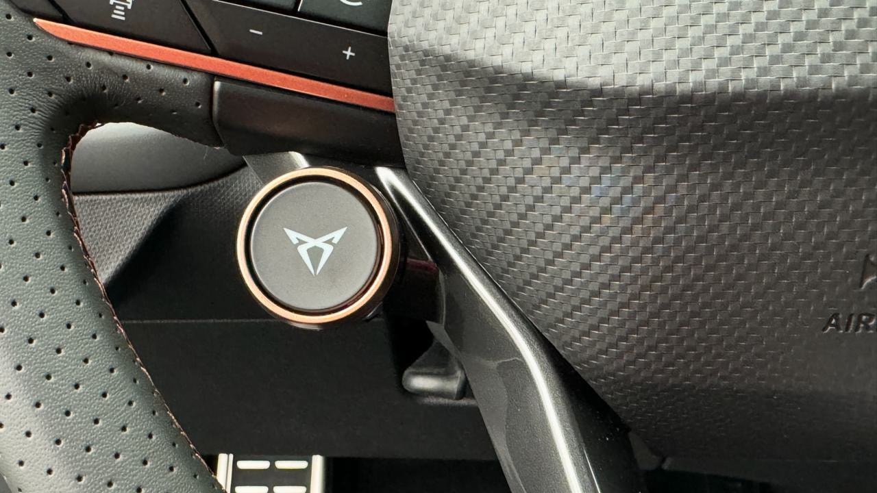 CUPRA Terramar 1.5 eHybrid DSG VZ-image-9