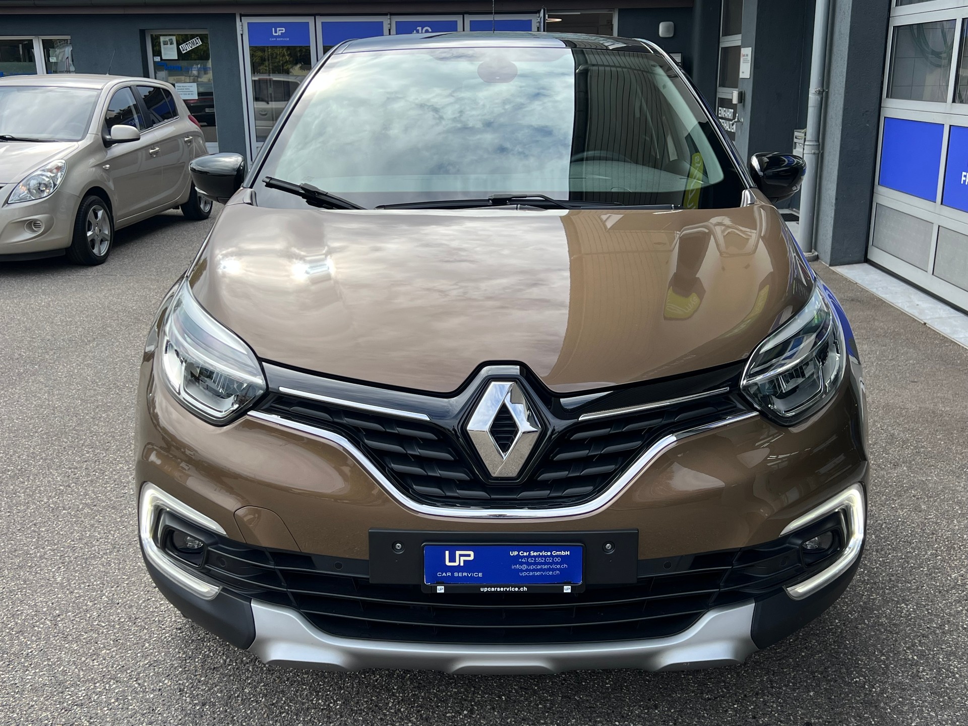 RENAULT Captur 1.2 TCe Intens EDC S/S